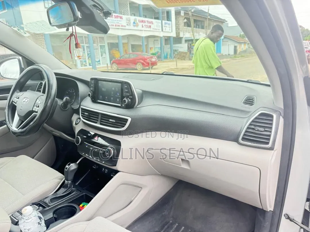 Hyundai Tucson Limited FWD 2019 Silver