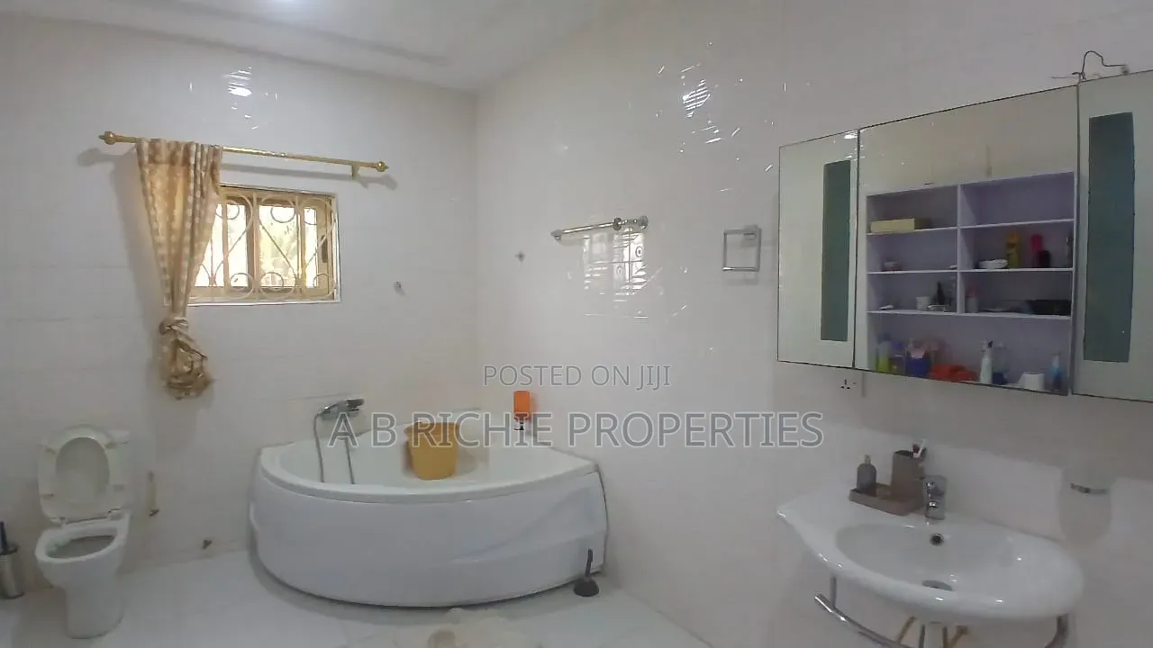 6bdrm House in Pillar 2 for rent