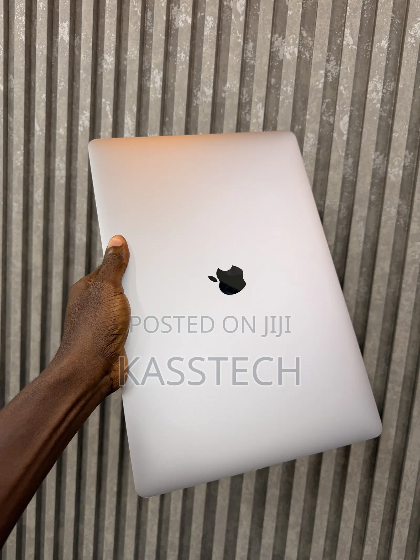 Laptop Apple MacBook Pro 2019 16GB Intel Core i7 SSD 512GB