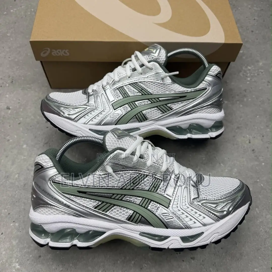 Ascis Superb Sneakers in Different Styles , Swpie >