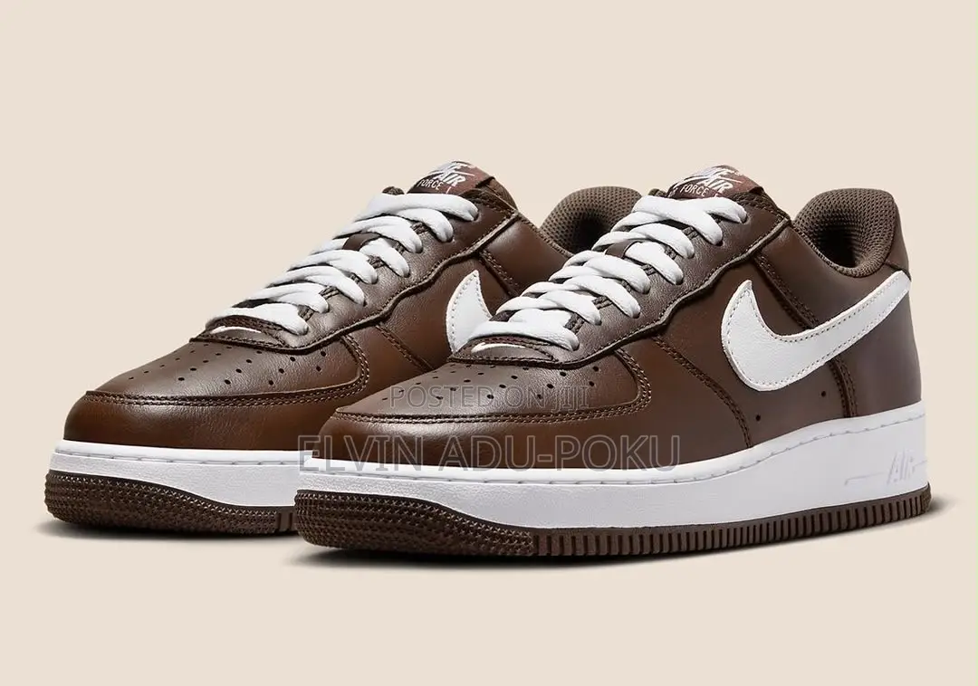 Nike Air Force 1 Low "LAAMS - Please Post Bills" Sneakers, SWIPE > 
