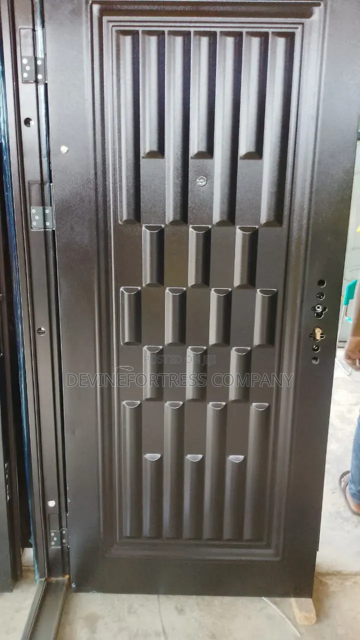 Quality Ced Rough Single Black Door Available in DFF Colorand Sizes