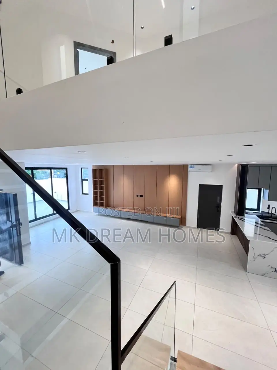 4bdrm House in Ashaley Botwe for sale
