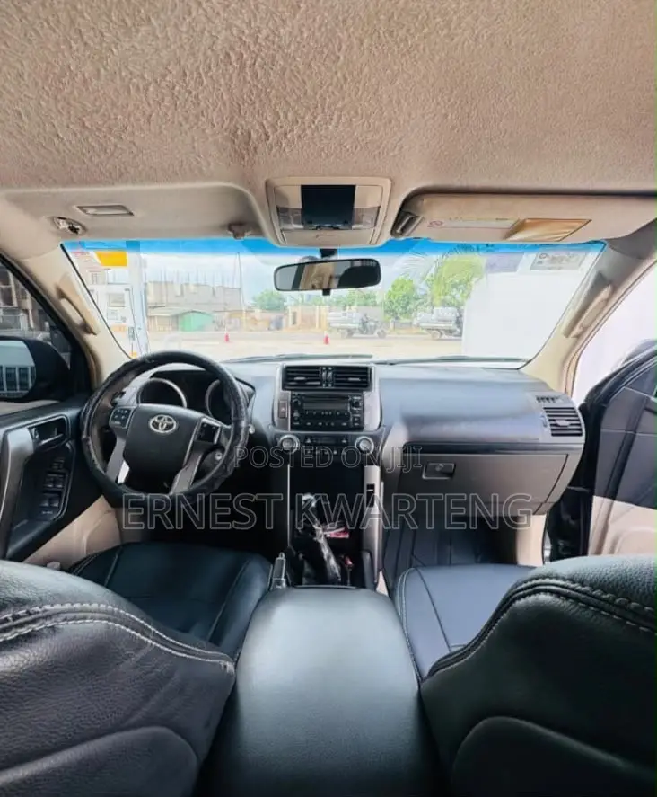 Toyota Land Cruiser Prado 2012 Black