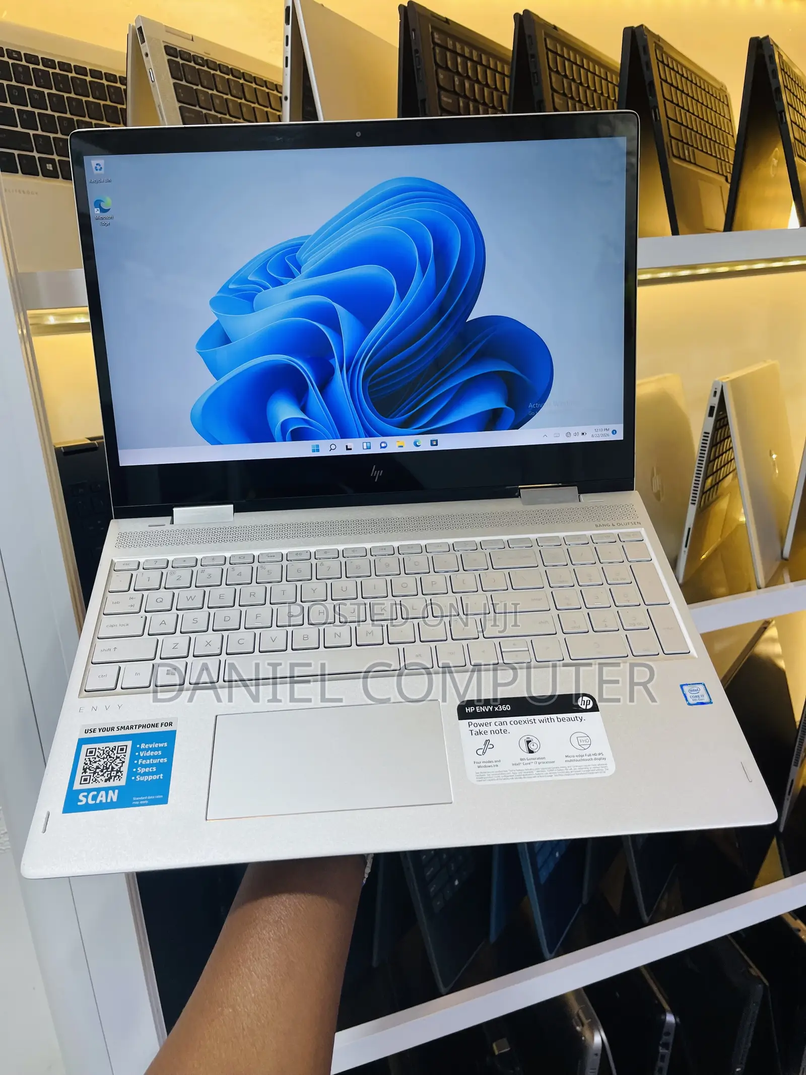 Laptop HP Envy 15-ep0xxx 16GB Intel Core i7 SSD 256GB