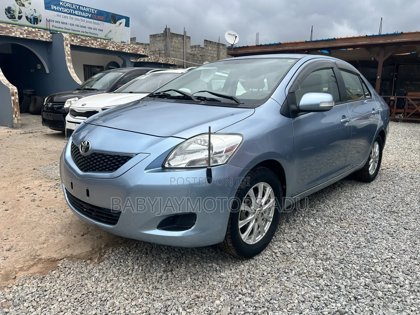 Toyota Belta 2010 Blue
