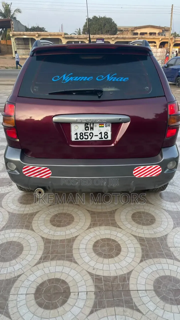 Pontiac Vibe 2007 Red