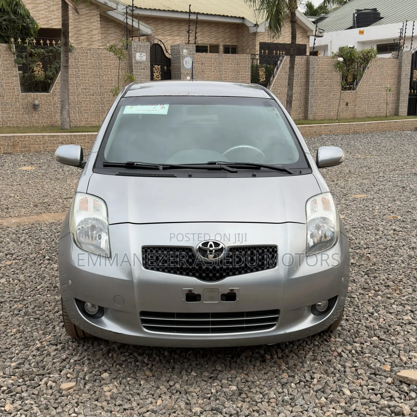 Toyota Yaris 1.5 Automatic 2009 Gray