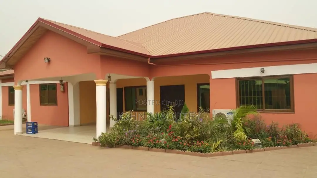 4bdrm House in Spintex, Baatsona Total for sale
