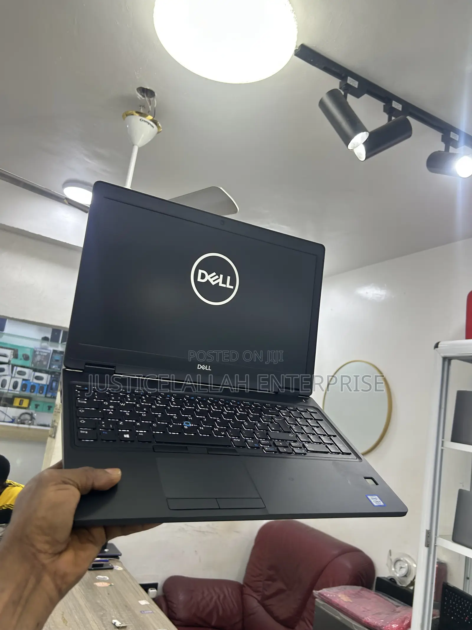 Laptop Dell Latitude 5590 16GB Intel Core i5 SSD 256GB