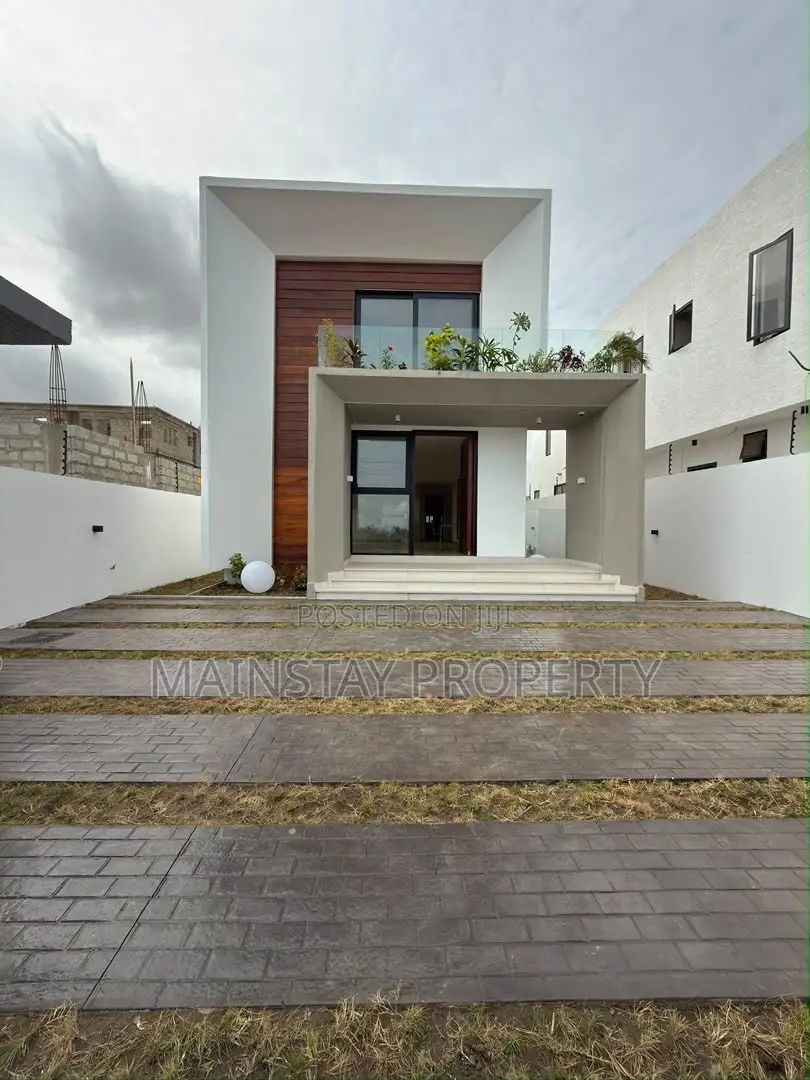 4bdrm House in Mainstay Estates, East Legon for sale