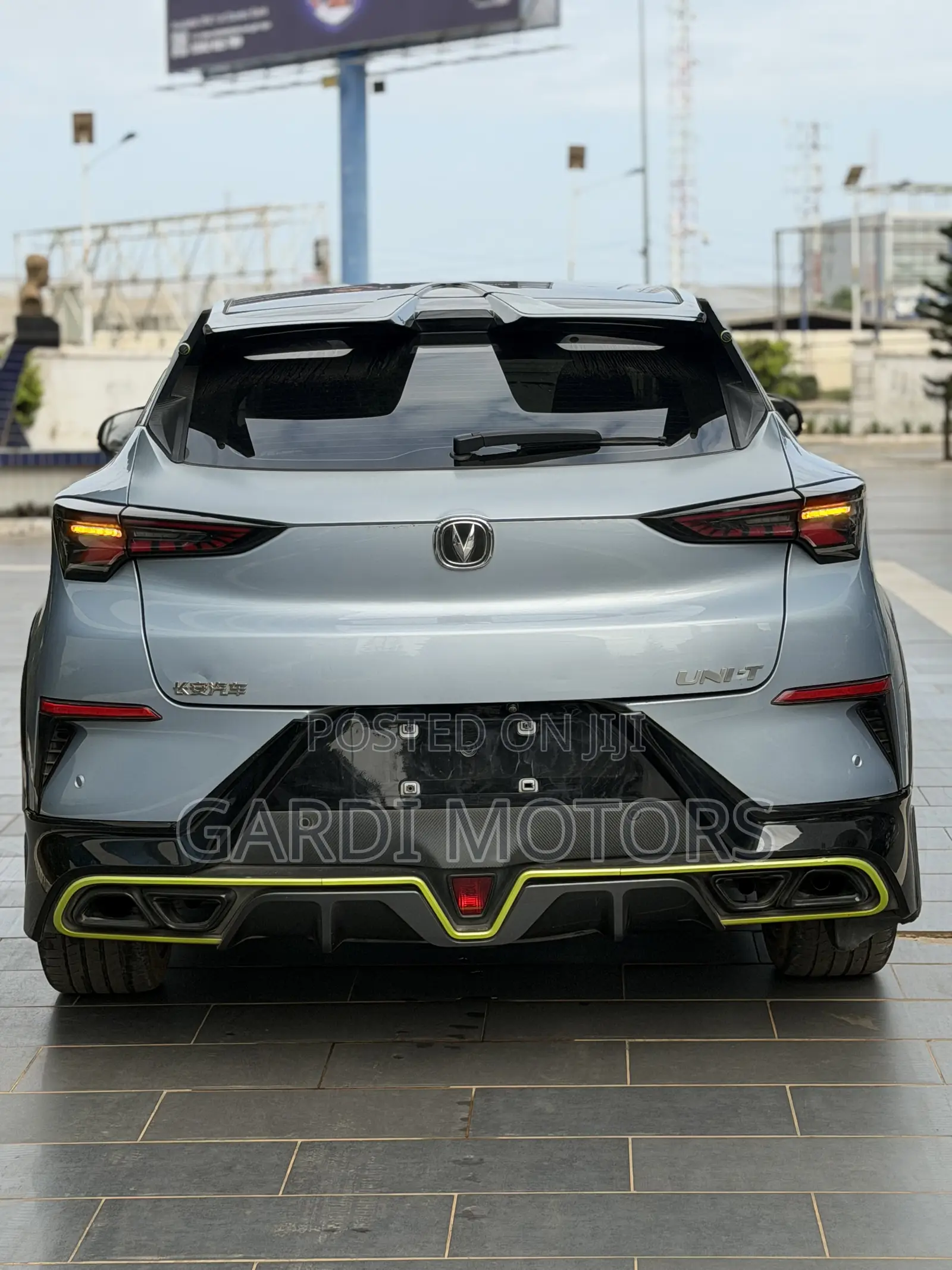 Changan UNI-T 1.5 FWD 2022 Silver