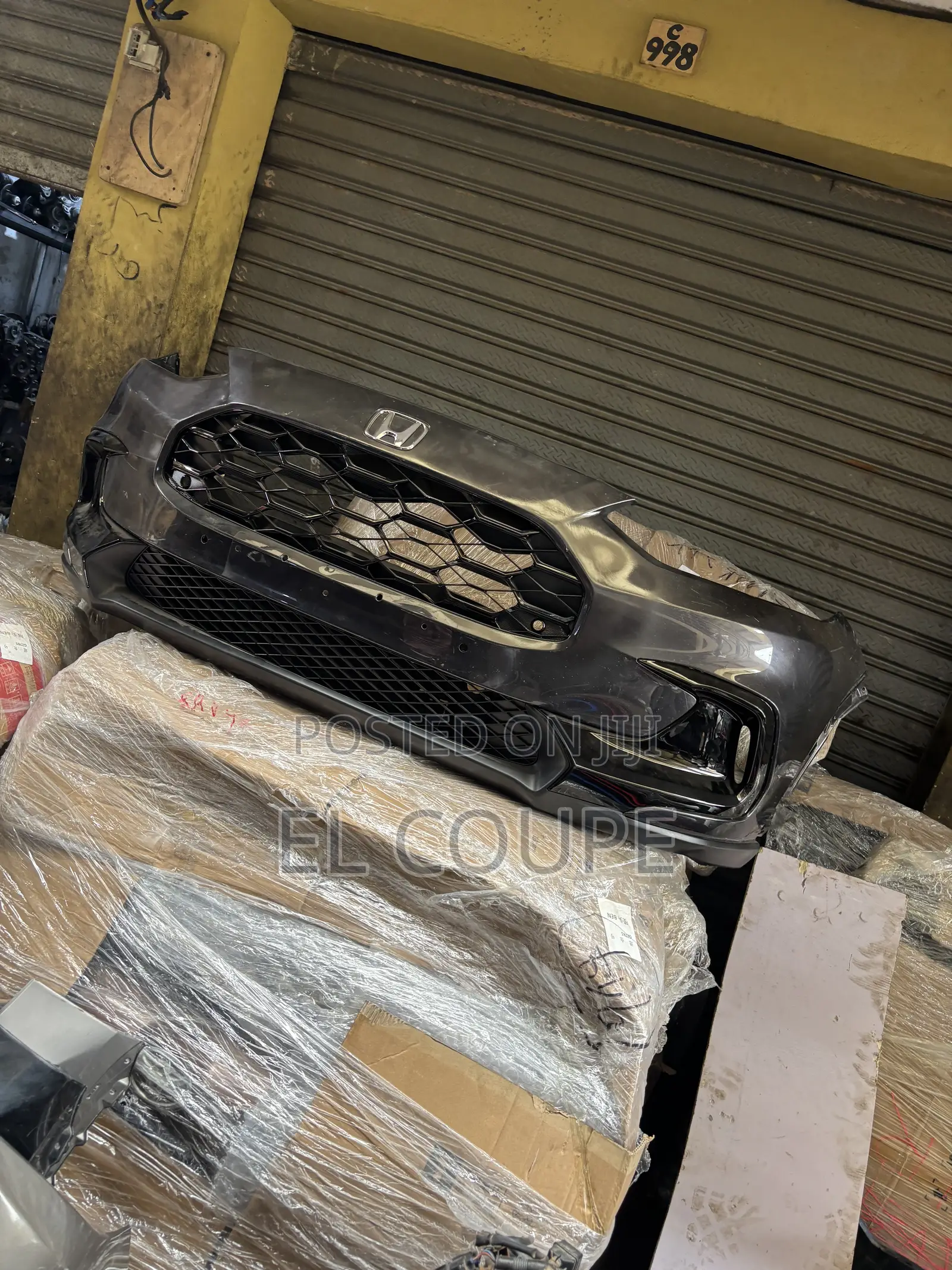 Honda HRV 2022-2023-2024-2025 Front Bumper Complete