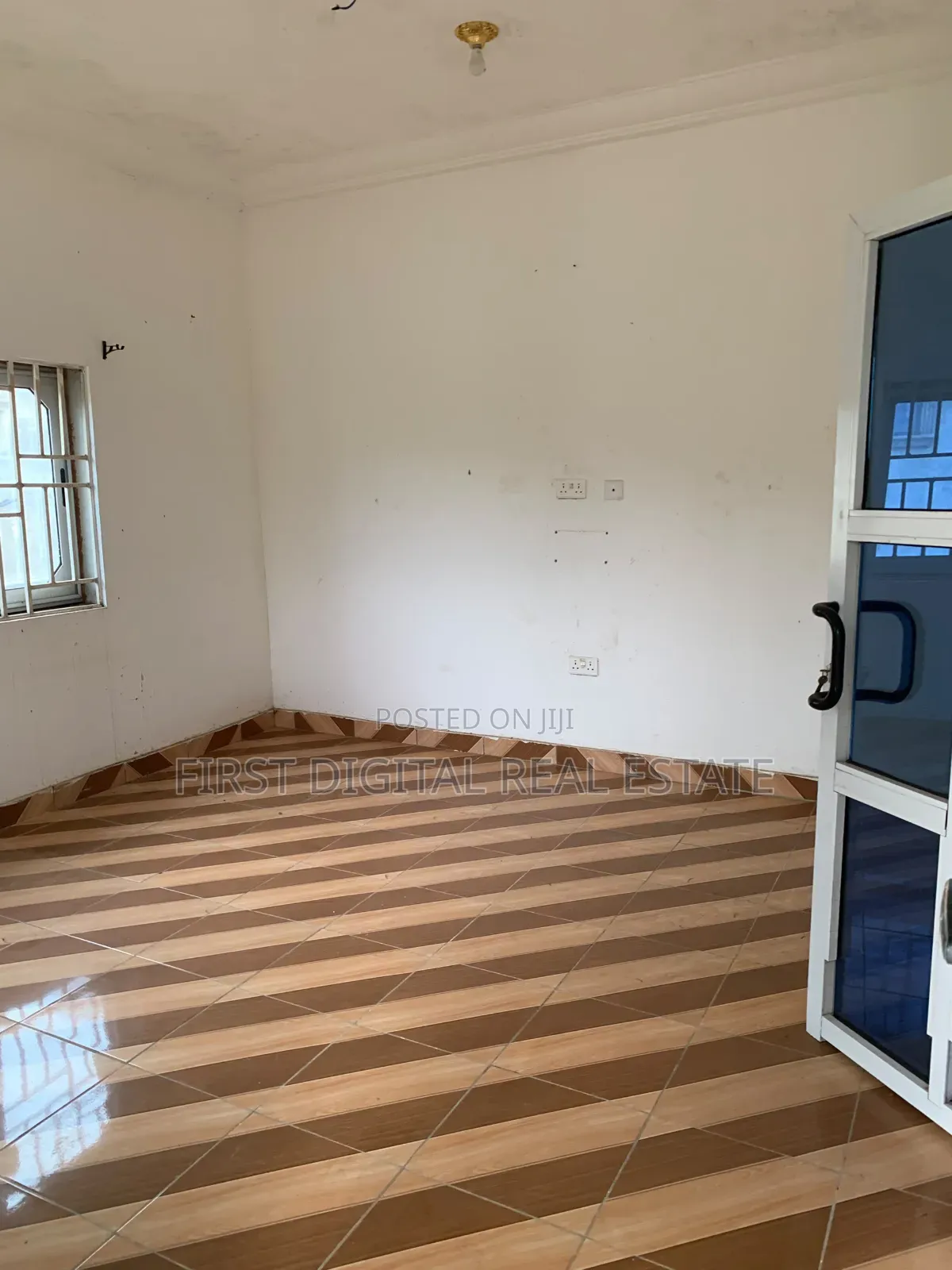 2 Bedroom Apartment for Rent at Redtop