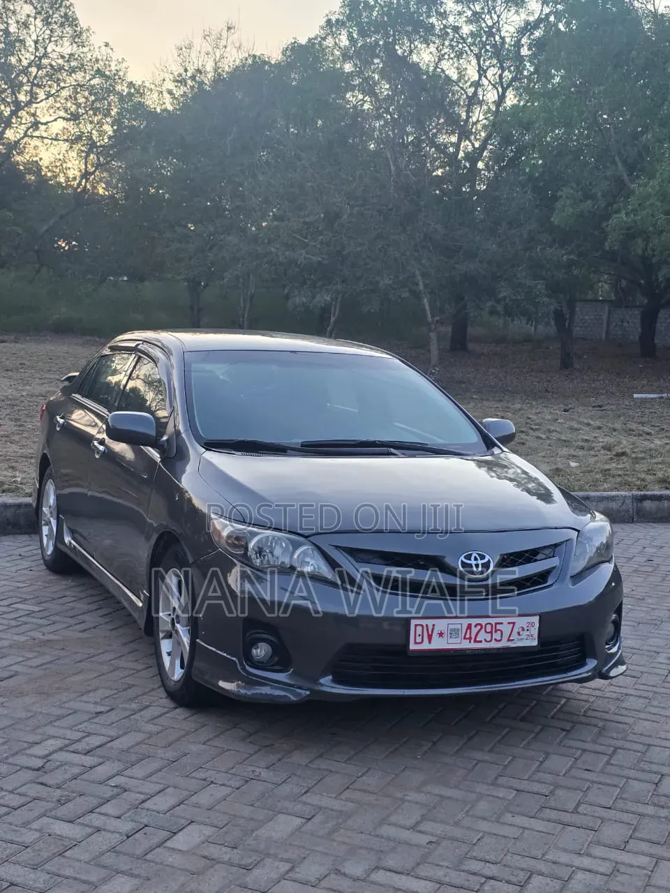 Toyota Corolla 2013 Gray