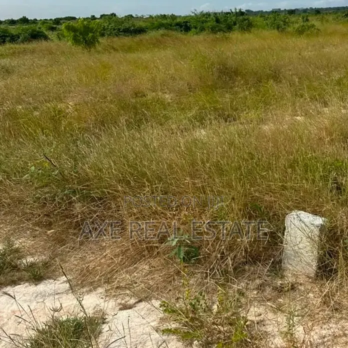 Quite Estate Half Plot Property