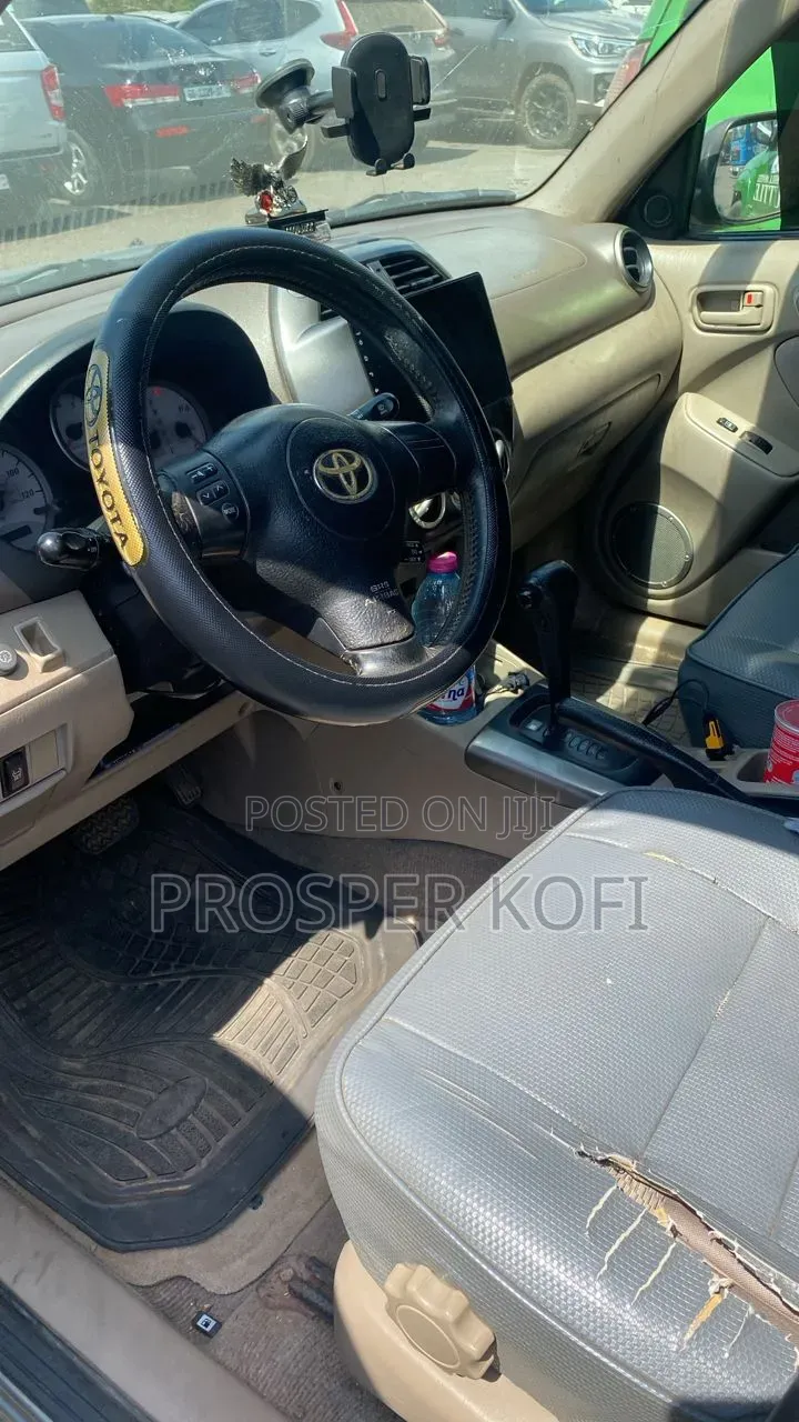 Toyota RAV4 2007 Green