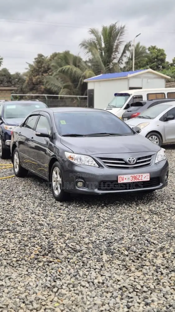 Toyota Corolla 2012 Gray