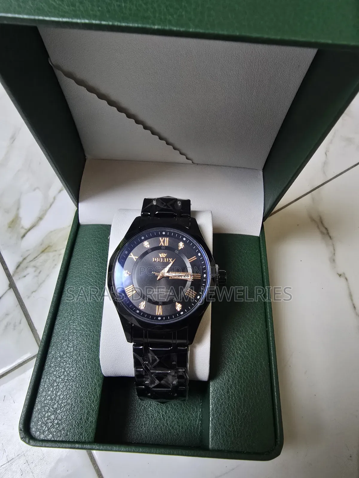Delux Watch