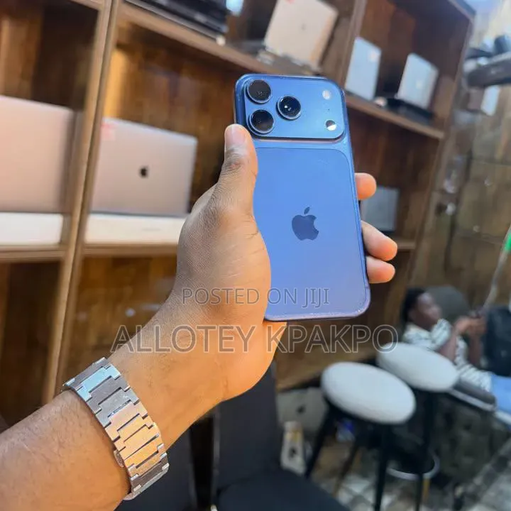 Apple iPhone 17 Pro 256 GB Blue
