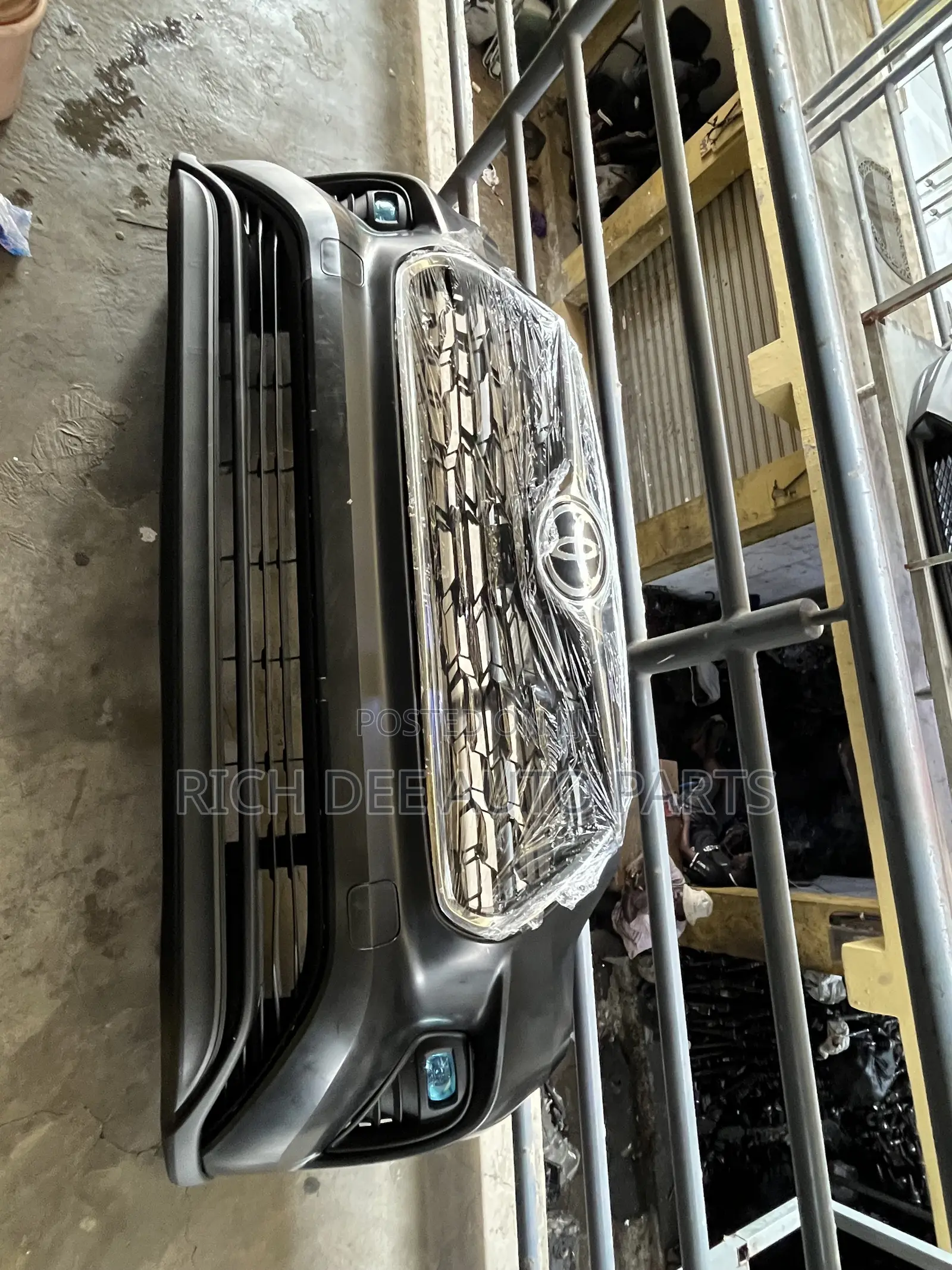 Toyota Highlander 2020, 2021, 2022, 2023 Front Bumper Complete