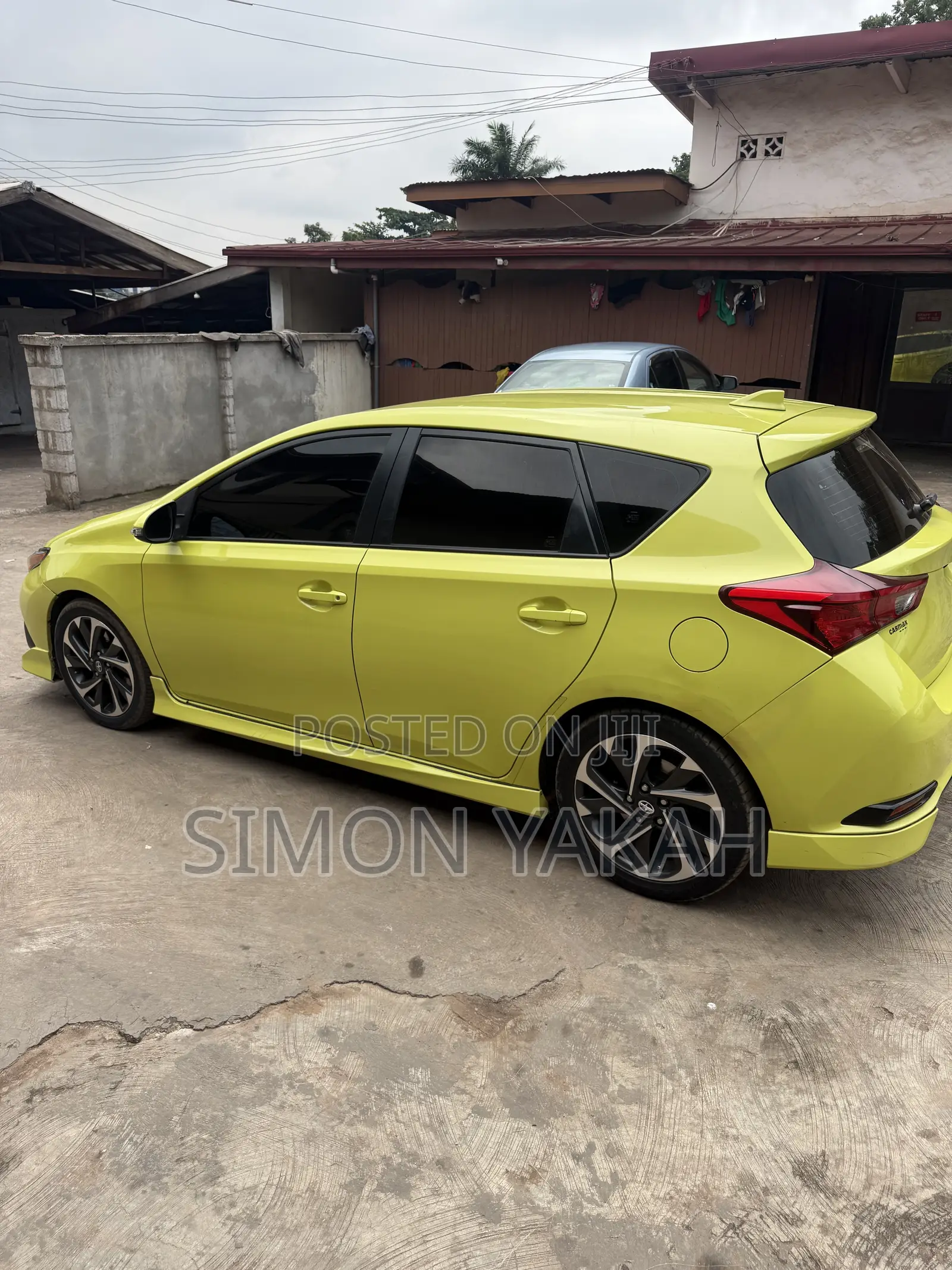 Scion iM Base 2016 Green