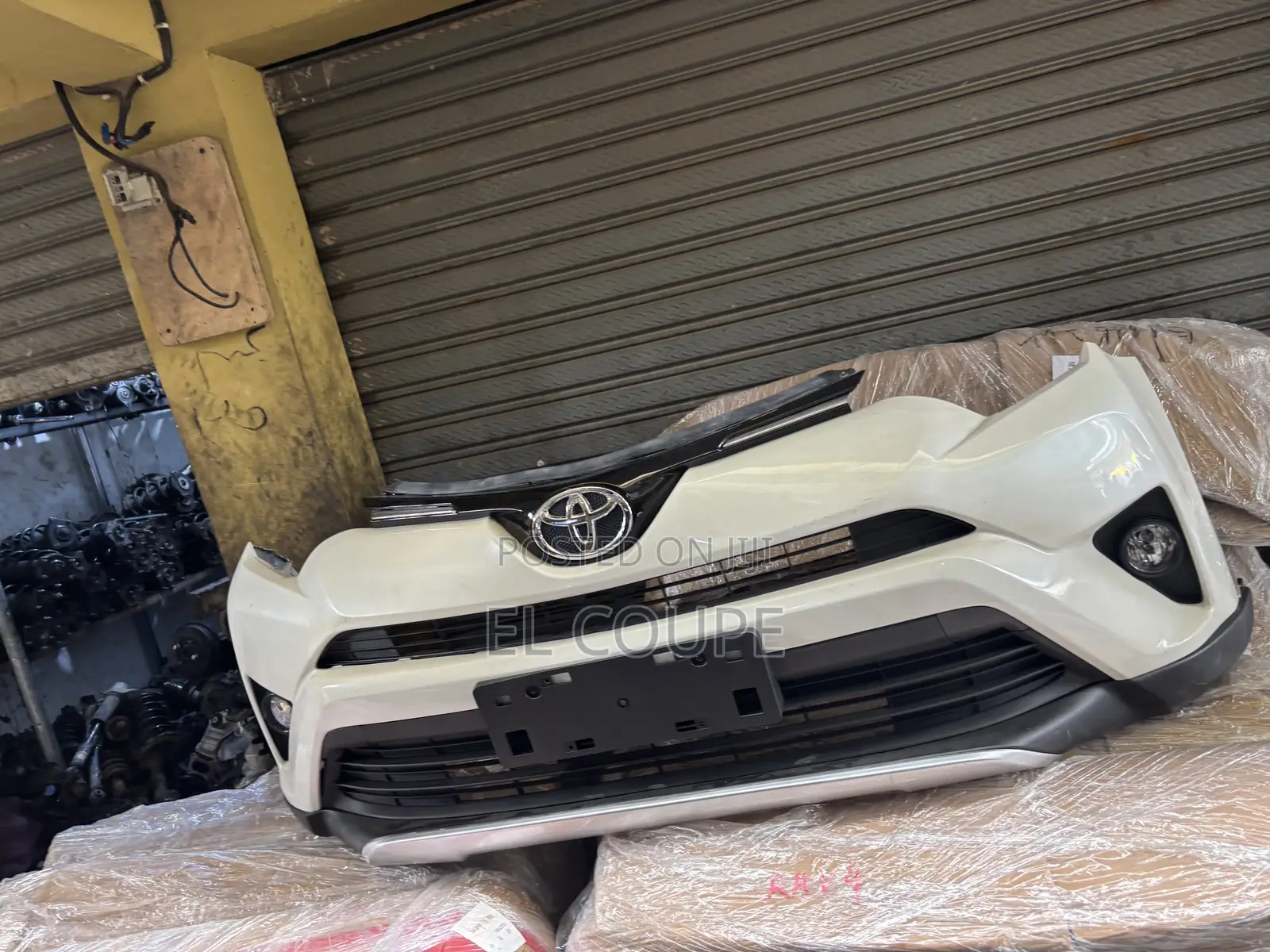 Toyota Rav4 2016-2017-2018 Front Bumper Complete