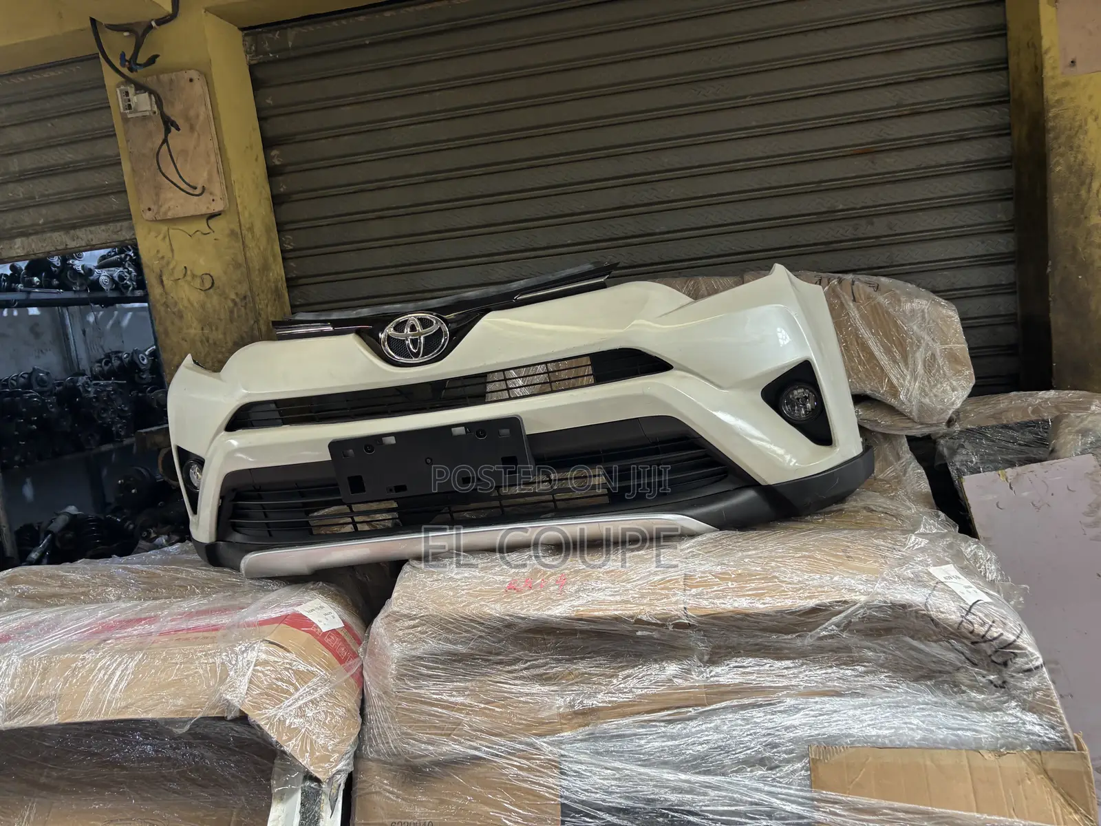 Toyota Rav4 2016-2017-2018 Front Bumper Complete