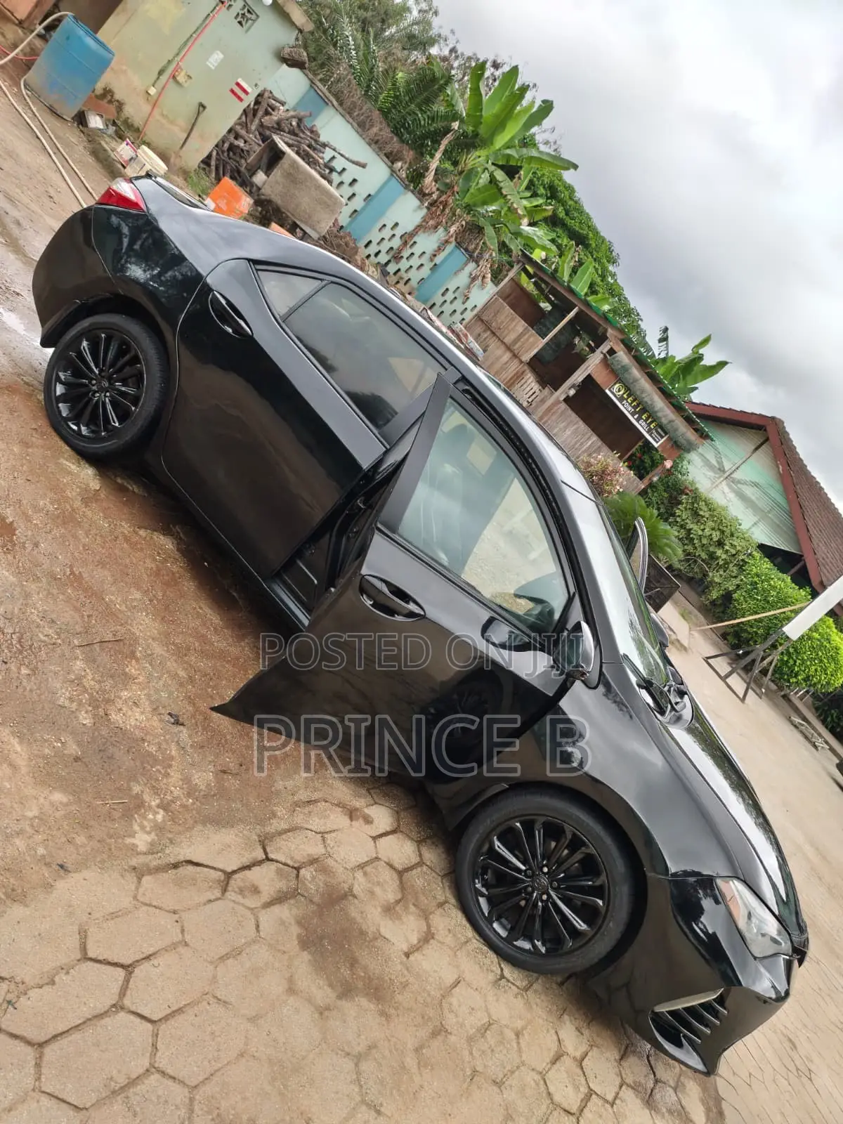 Toyota Corolla S 4dr Sedan (1.8L 4cyl CVT) 2015 Black