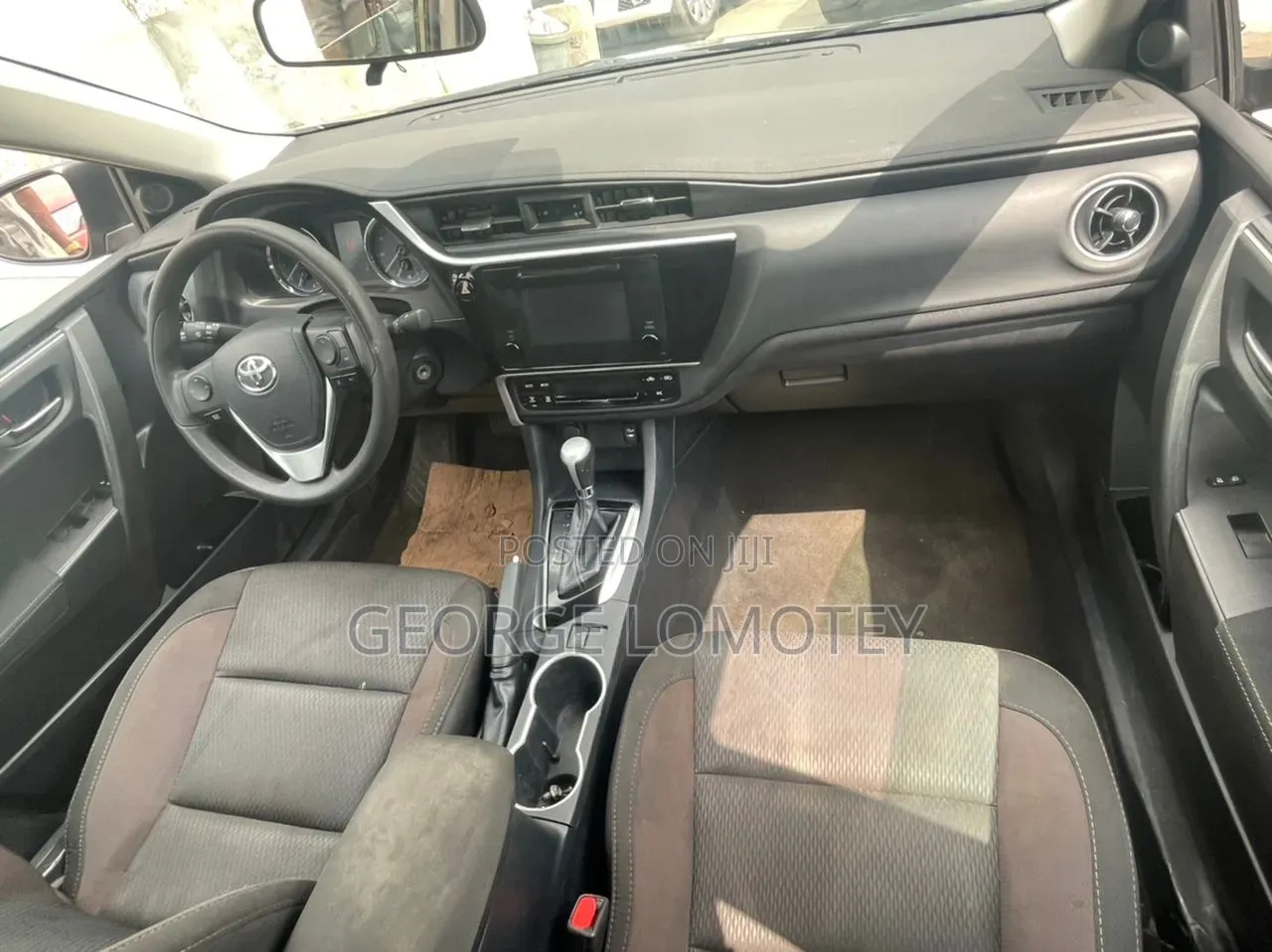 Toyota Corolla 2018 Gray