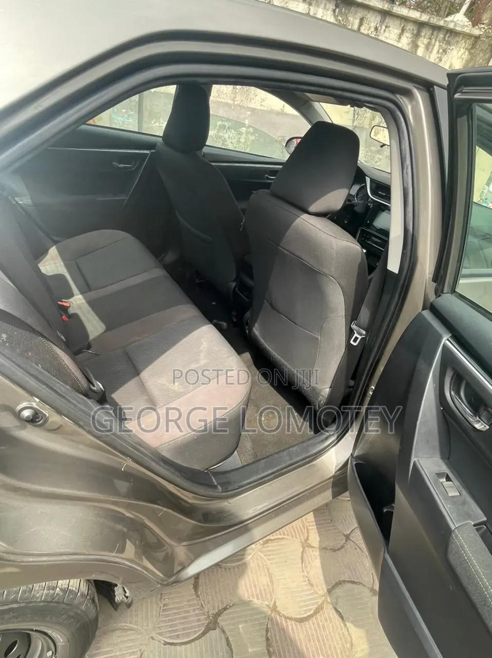 Toyota Corolla 2018 Gray