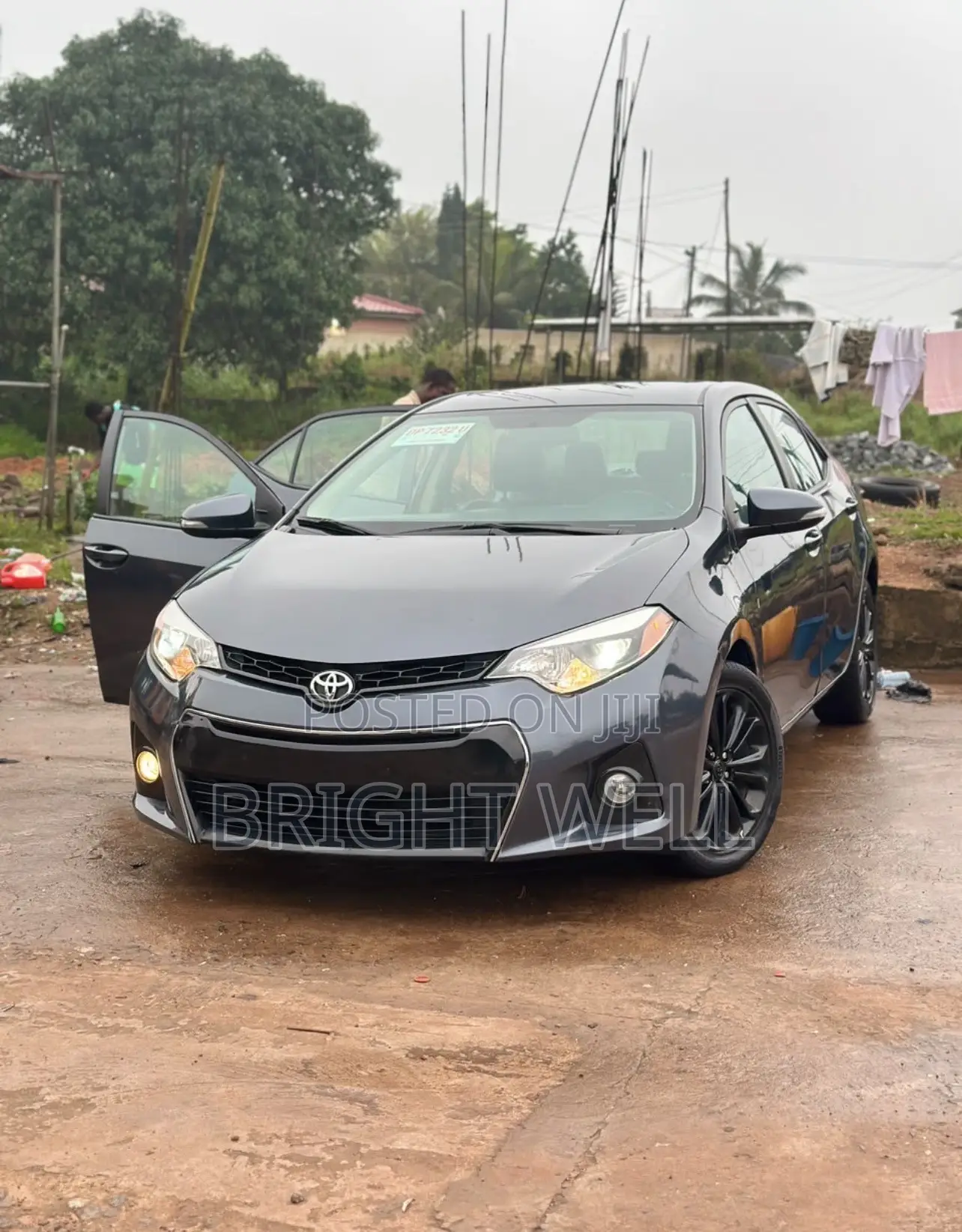Toyota Corolla S 4dr Sedan (1.8L 4cyl CVT) 2014 Gray