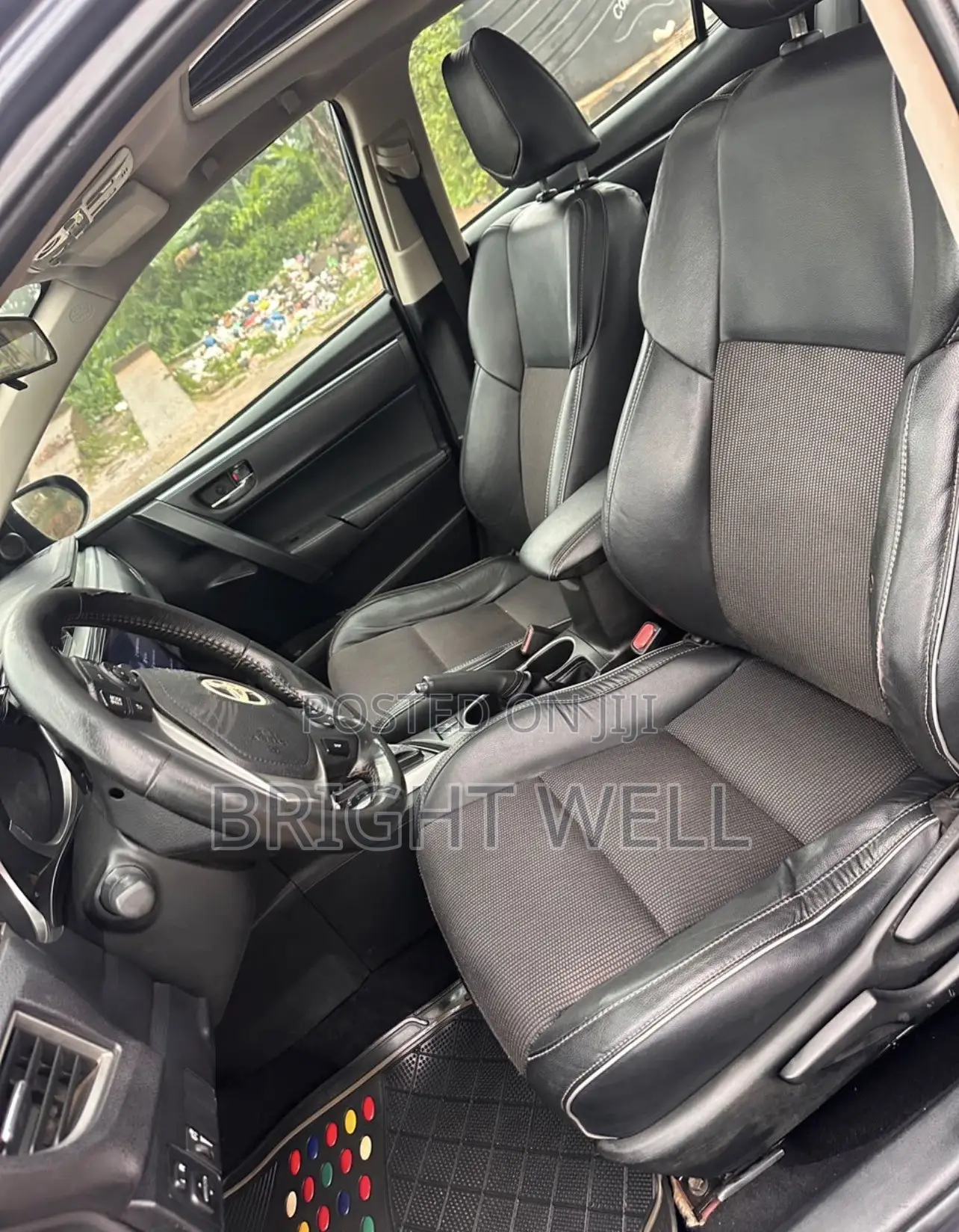Toyota Corolla S 4dr Sedan (1.8L 4cyl CVT) 2014 Gray