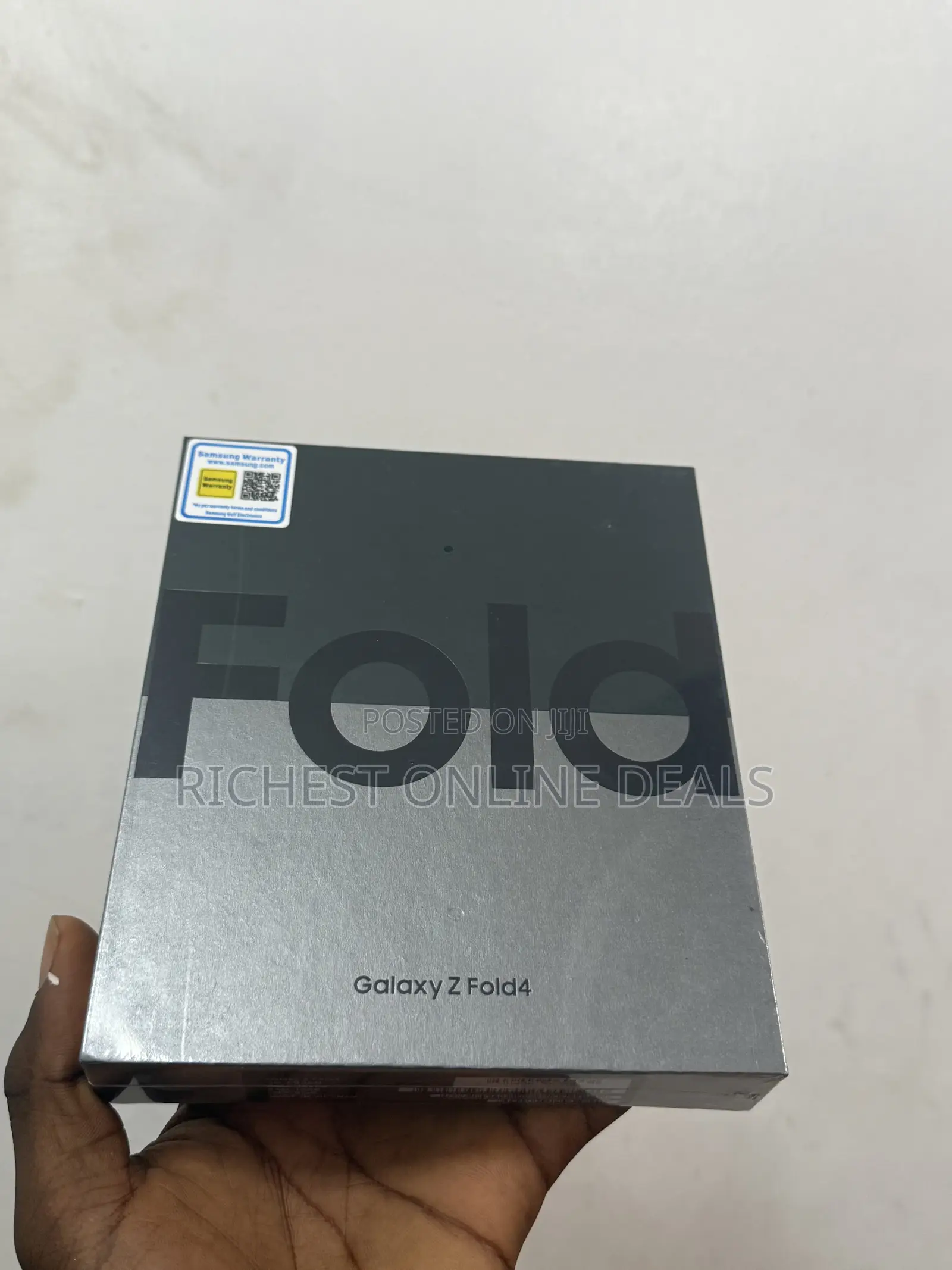 New Samsung Galaxy Z Fold4 256 GB Black