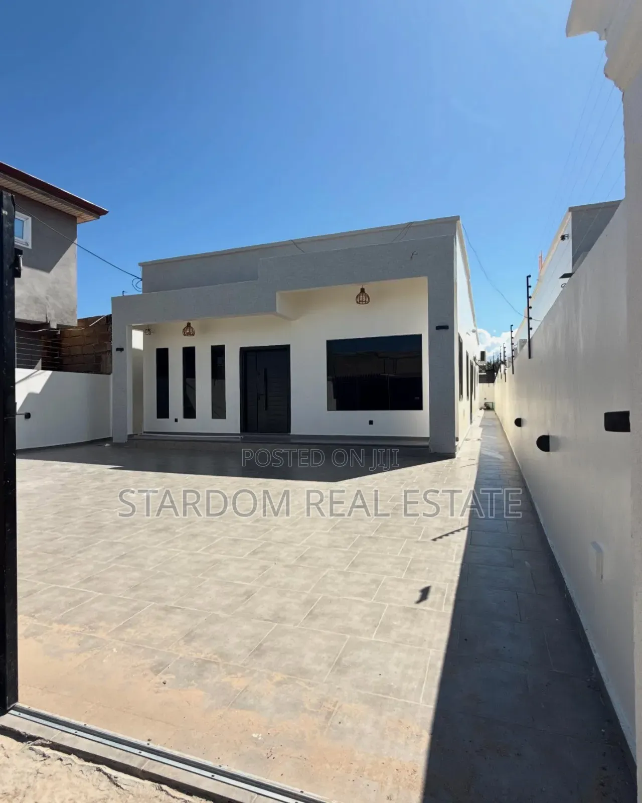 3bdrm Bungalow in Spintex Road Okpoi, Manet Junction for sale