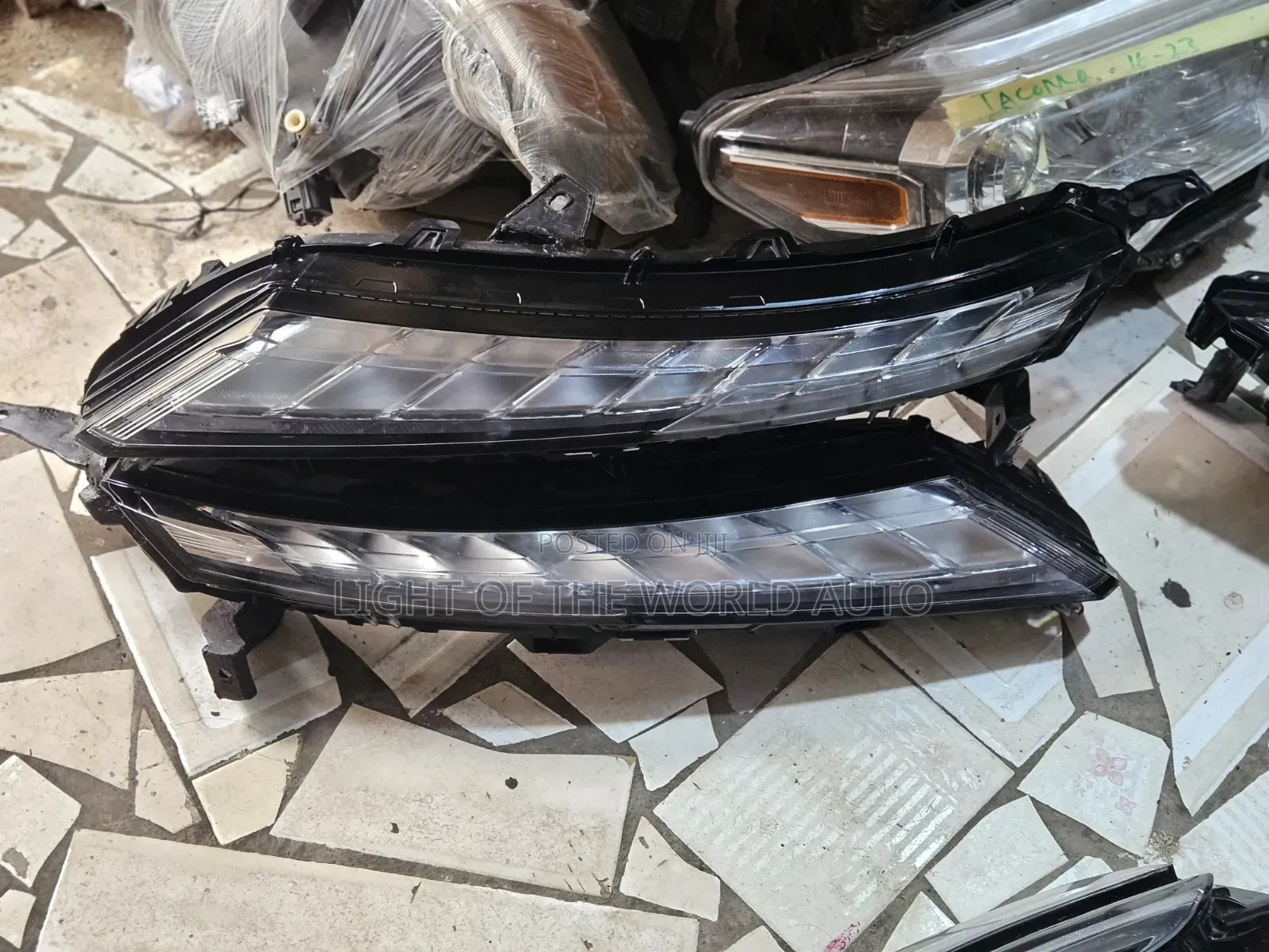 Eclipse 2024 Top Headlight Available