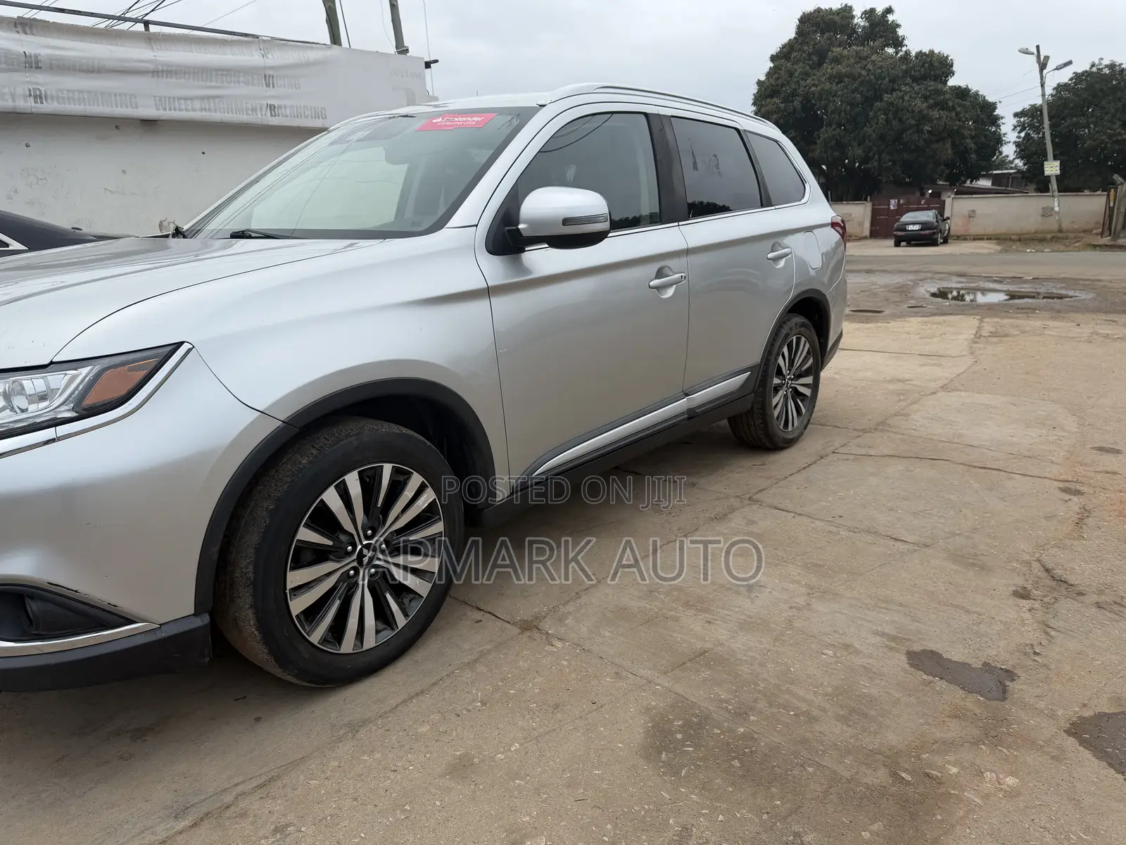 Mitsubishi Outlander SEL FWD 2020 Silver