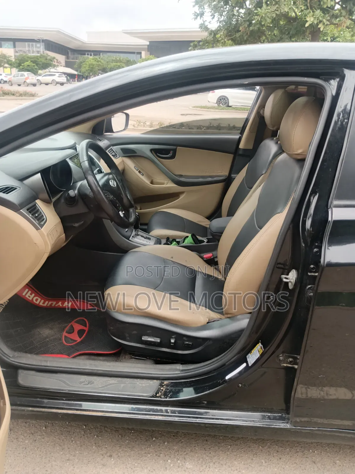 Hyundai Elantra 2013 Black