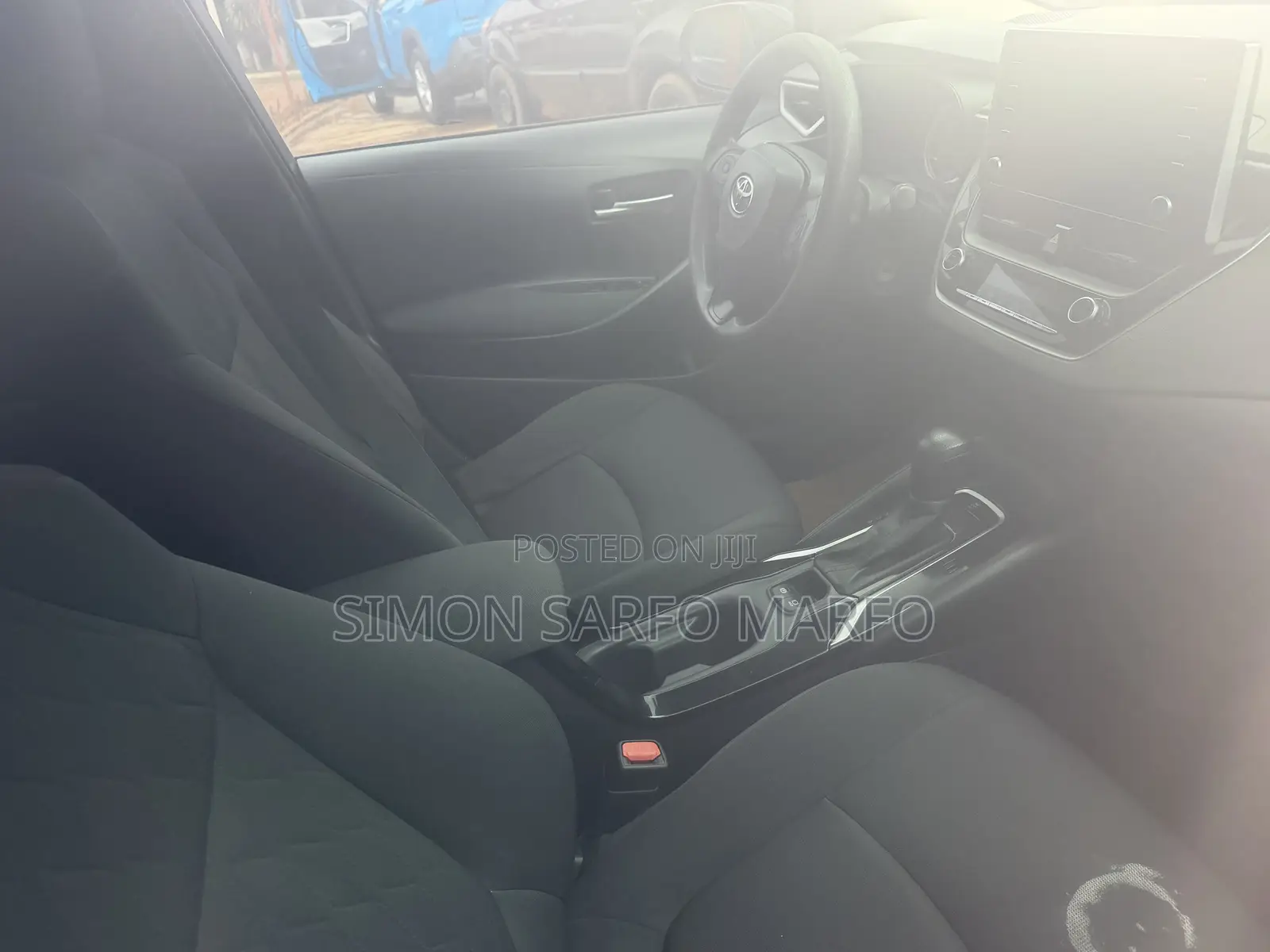 Toyota Corolla LE 2020 Blue