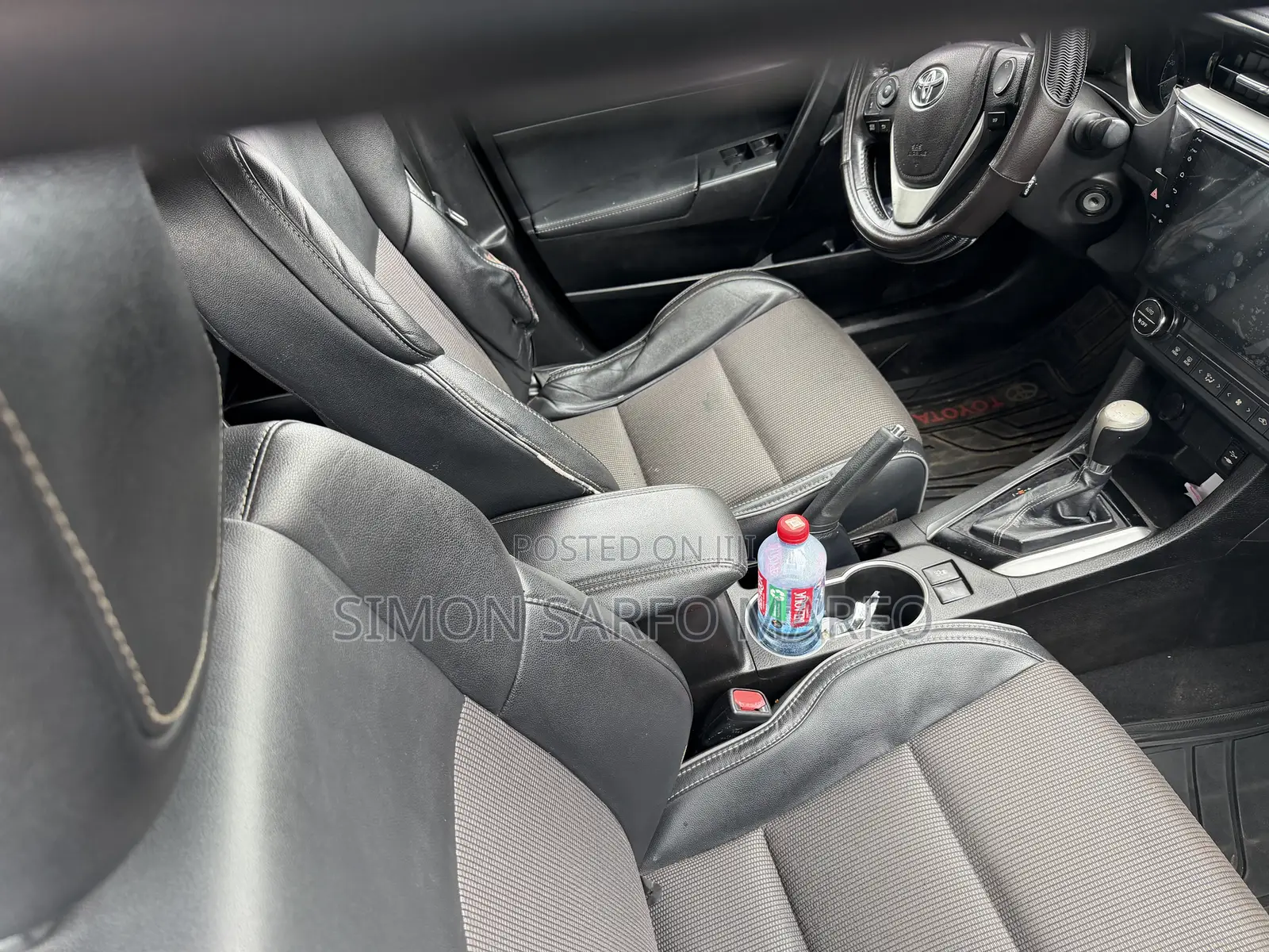 Toyota Corolla LE Plus 4dr Sedan (1.8L 4cyl CVT) 2016 Blue