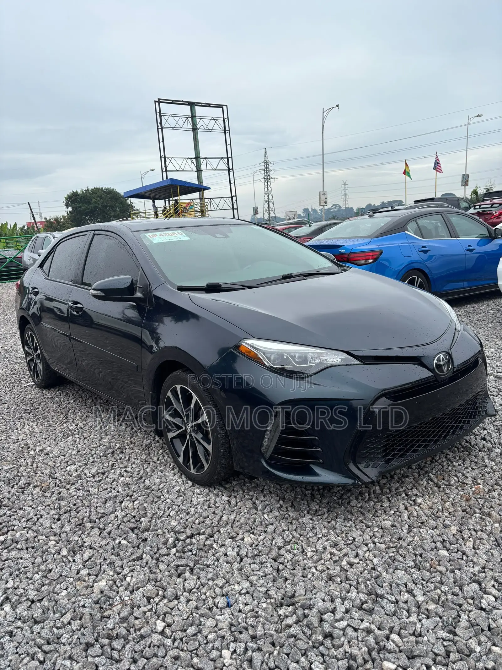 Toyota Corolla XSE (1.8L 4cyl 2A) 2018 Blue