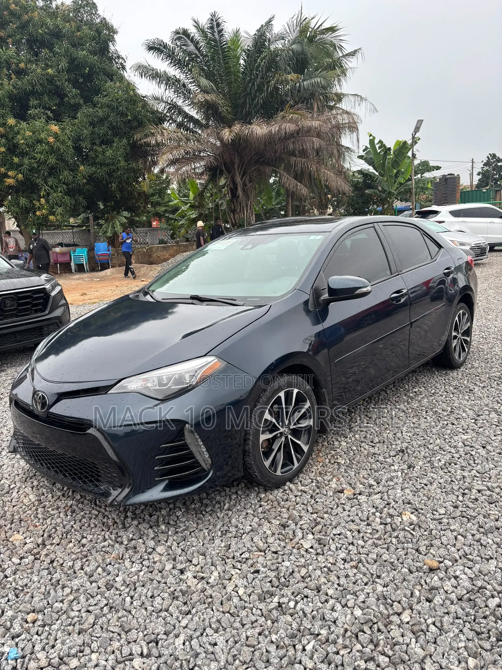 Toyota Corolla XSE (1.8L 4cyl 2A) 2018 Blue