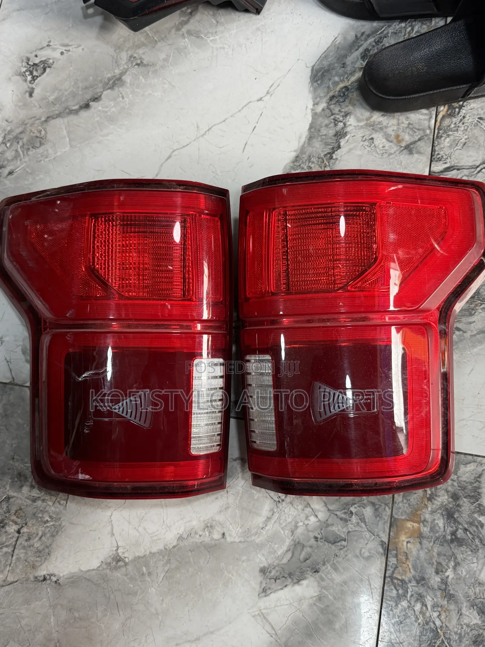 Ford F150 Taillight Pair
