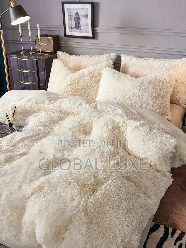 Fluffy Duvet Set – Soft, Warm & Luxurious Bedding