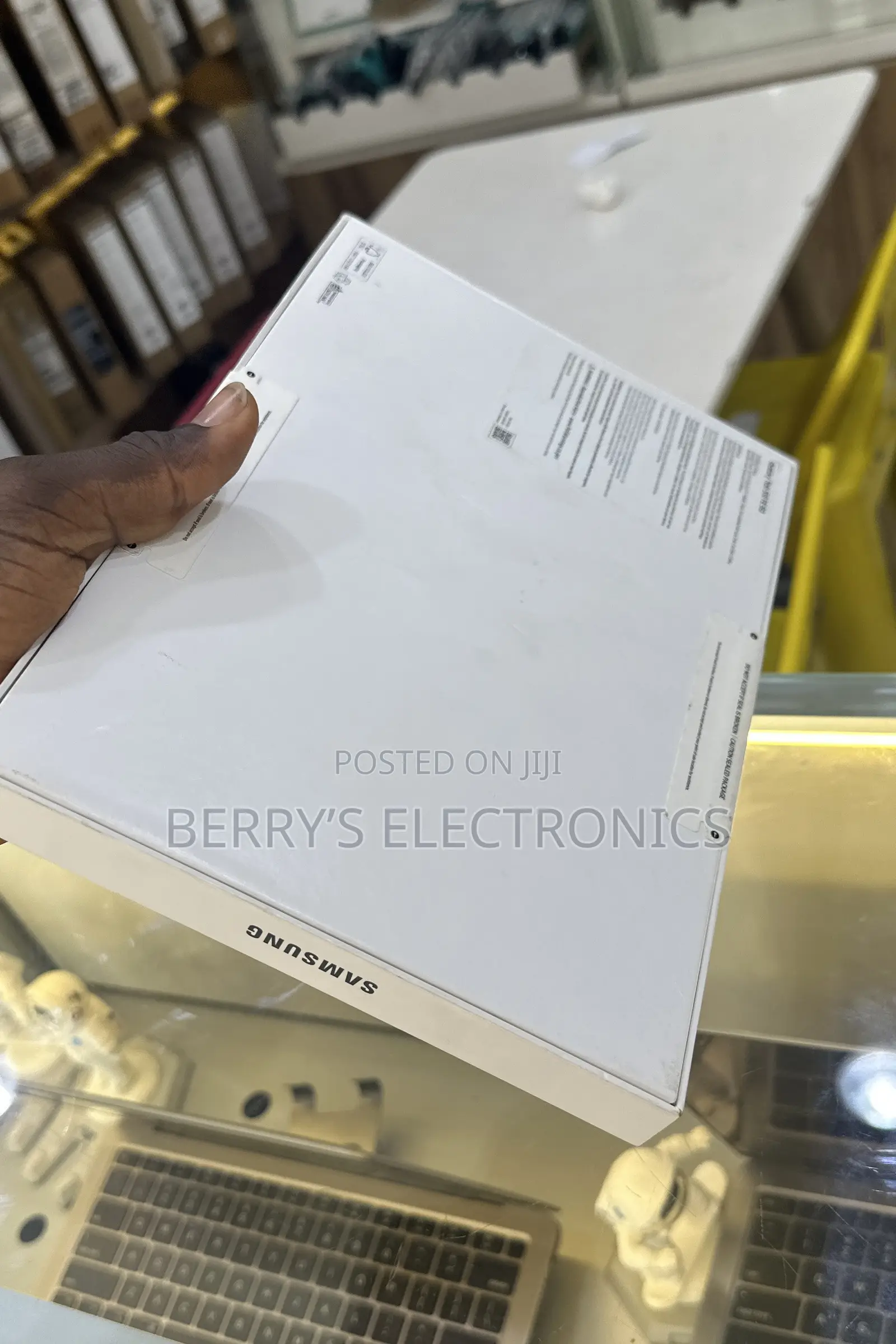 New Samsung Galaxy Tab S10 FE 128 GB Gray