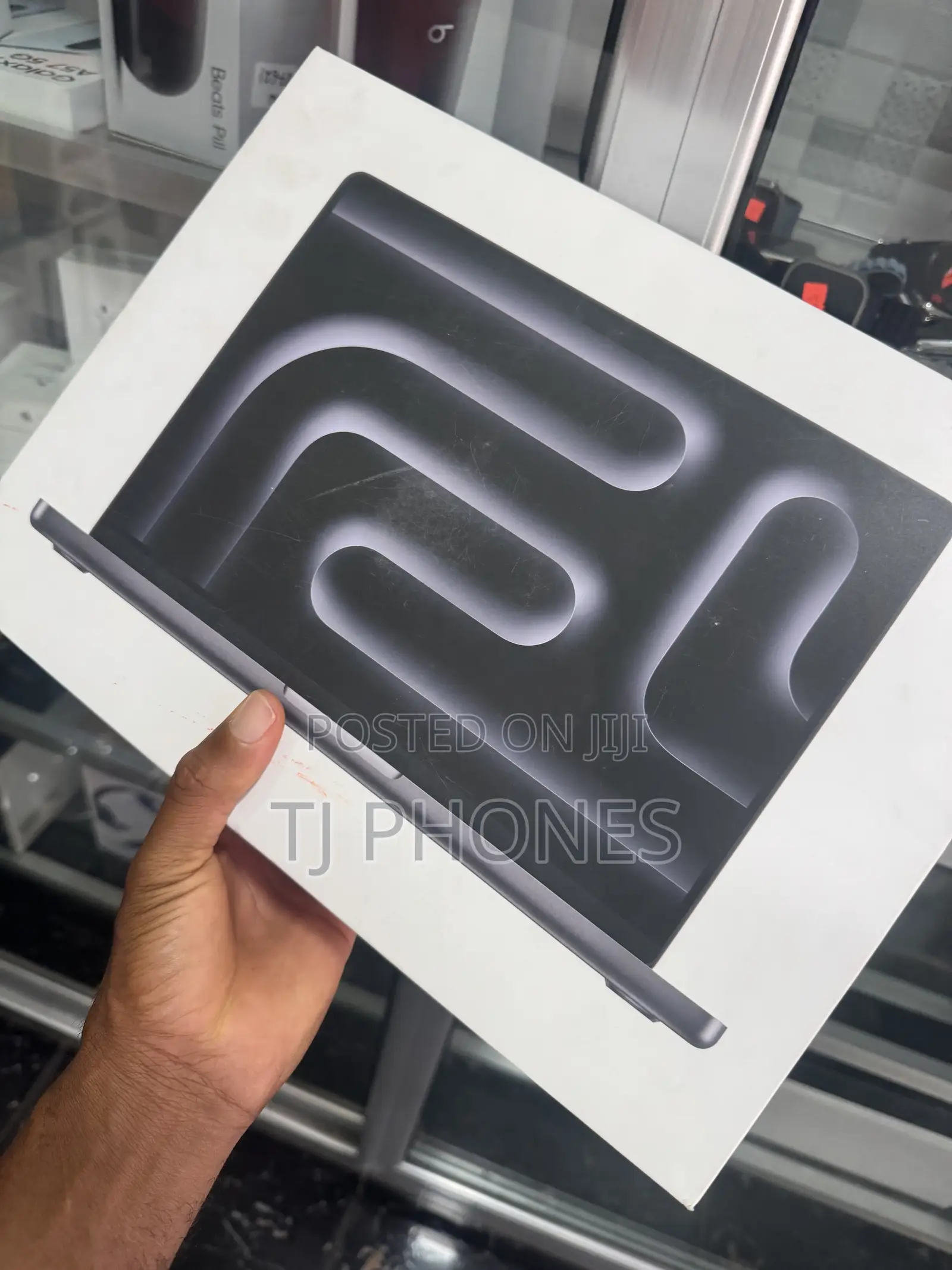 New Laptop Apple MacBook Pro 2026 M5 Pro 24GB Apple M5 Pro SSD 1T