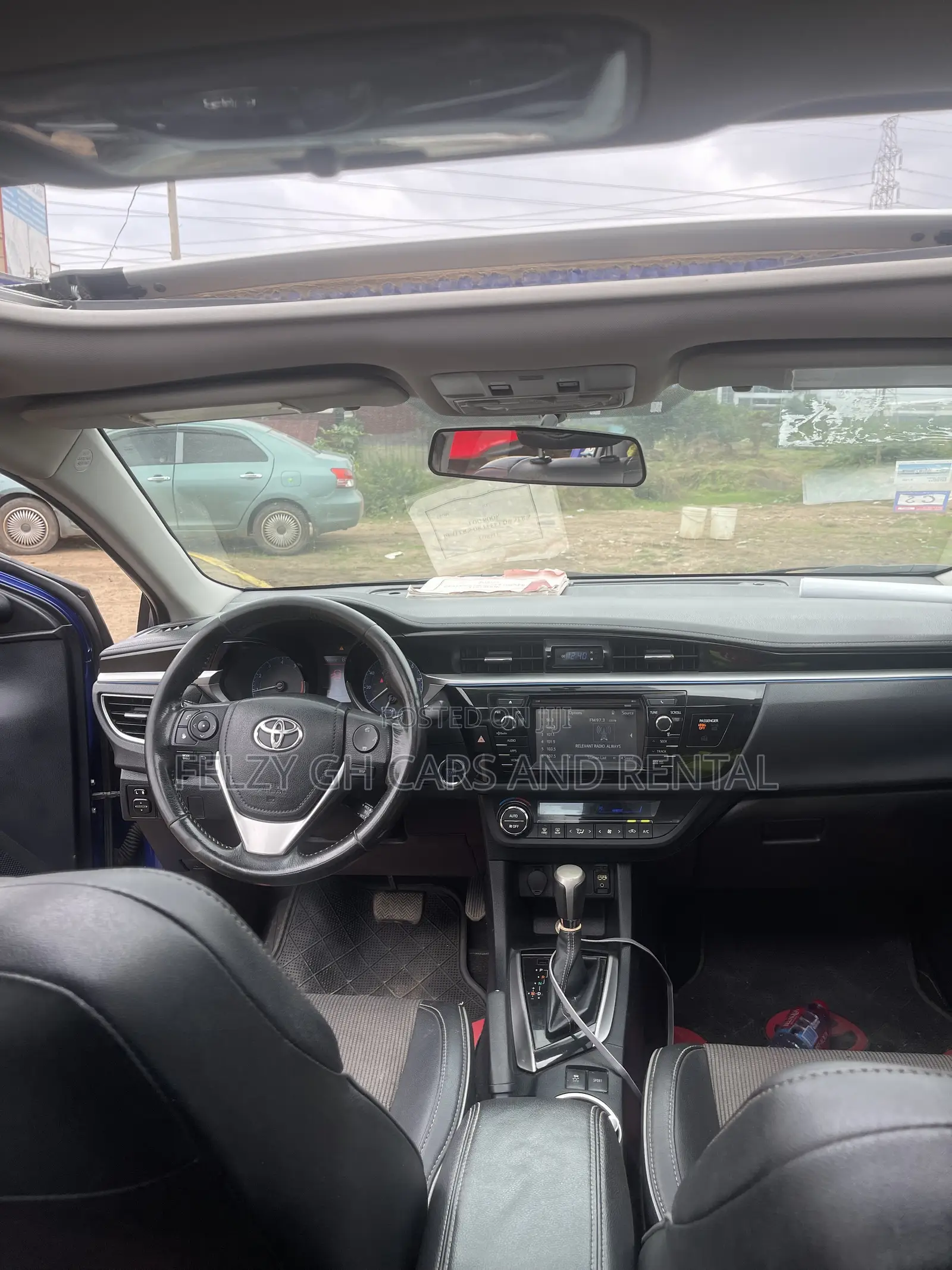 Toyota Corolla LE ECO Premium (1.8L 4cyl CVT) 2016 Blue