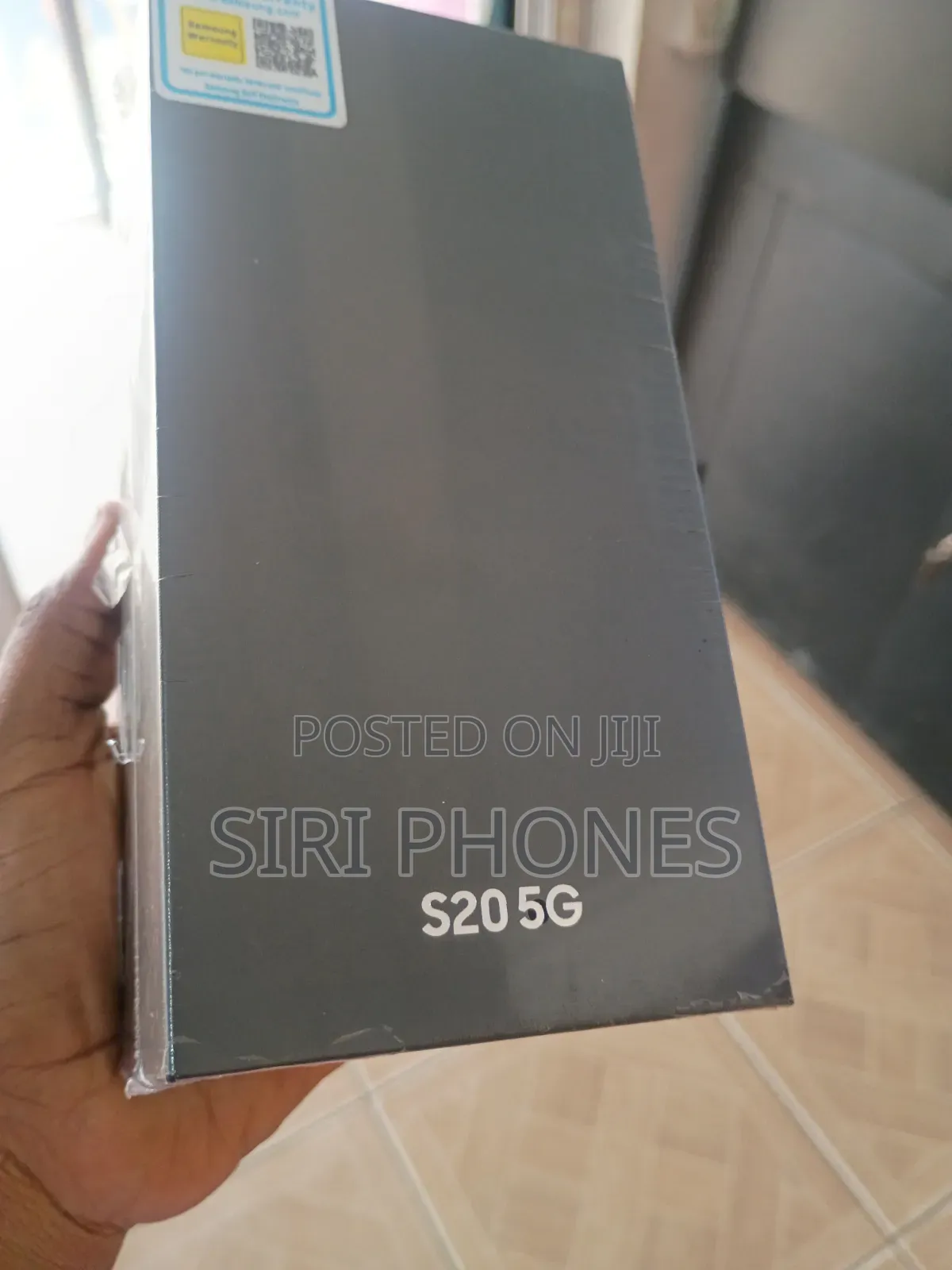 New Samsung Galaxy S20 128 GB Gray