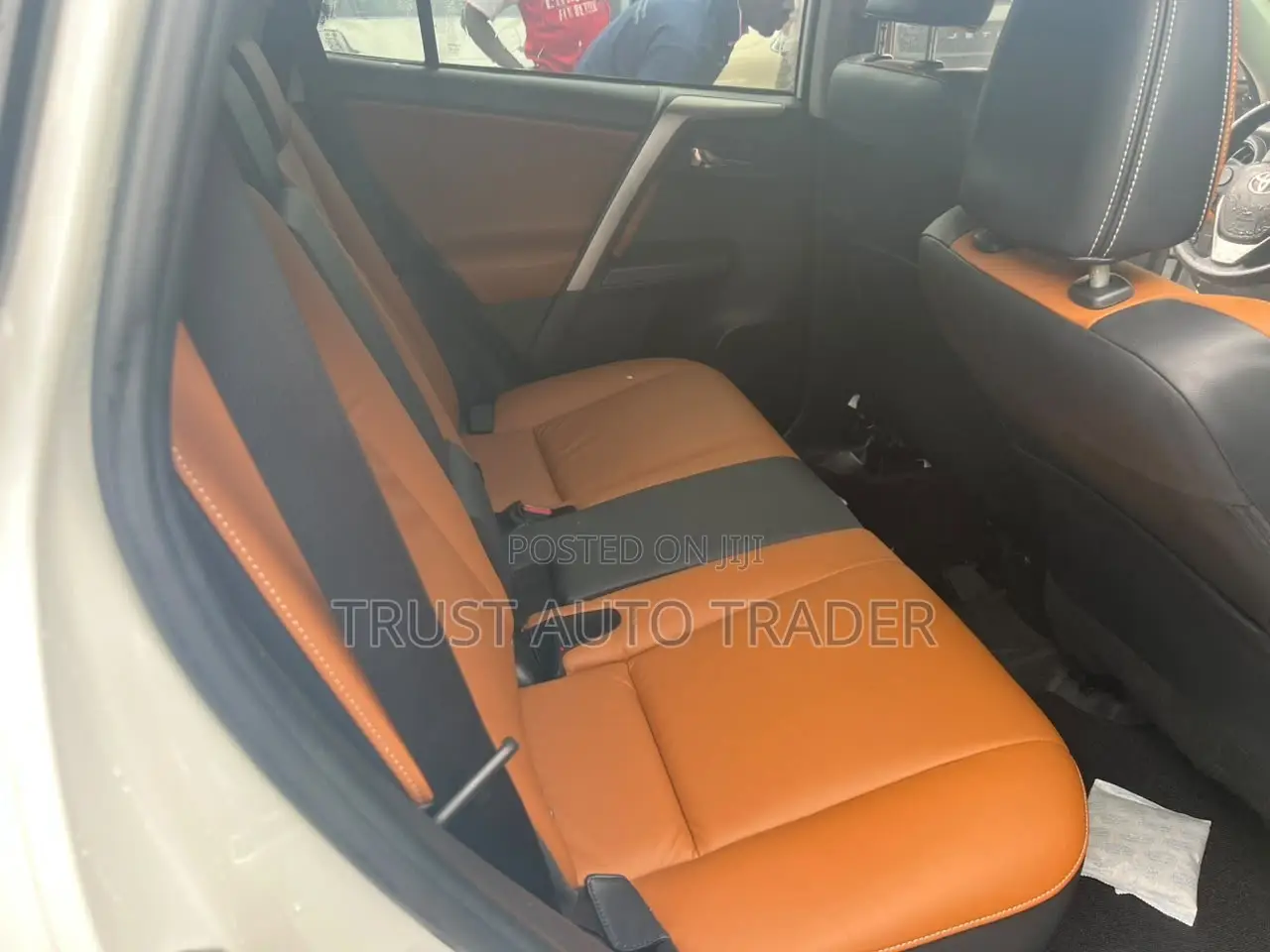 Toyota RAV4 2018 White