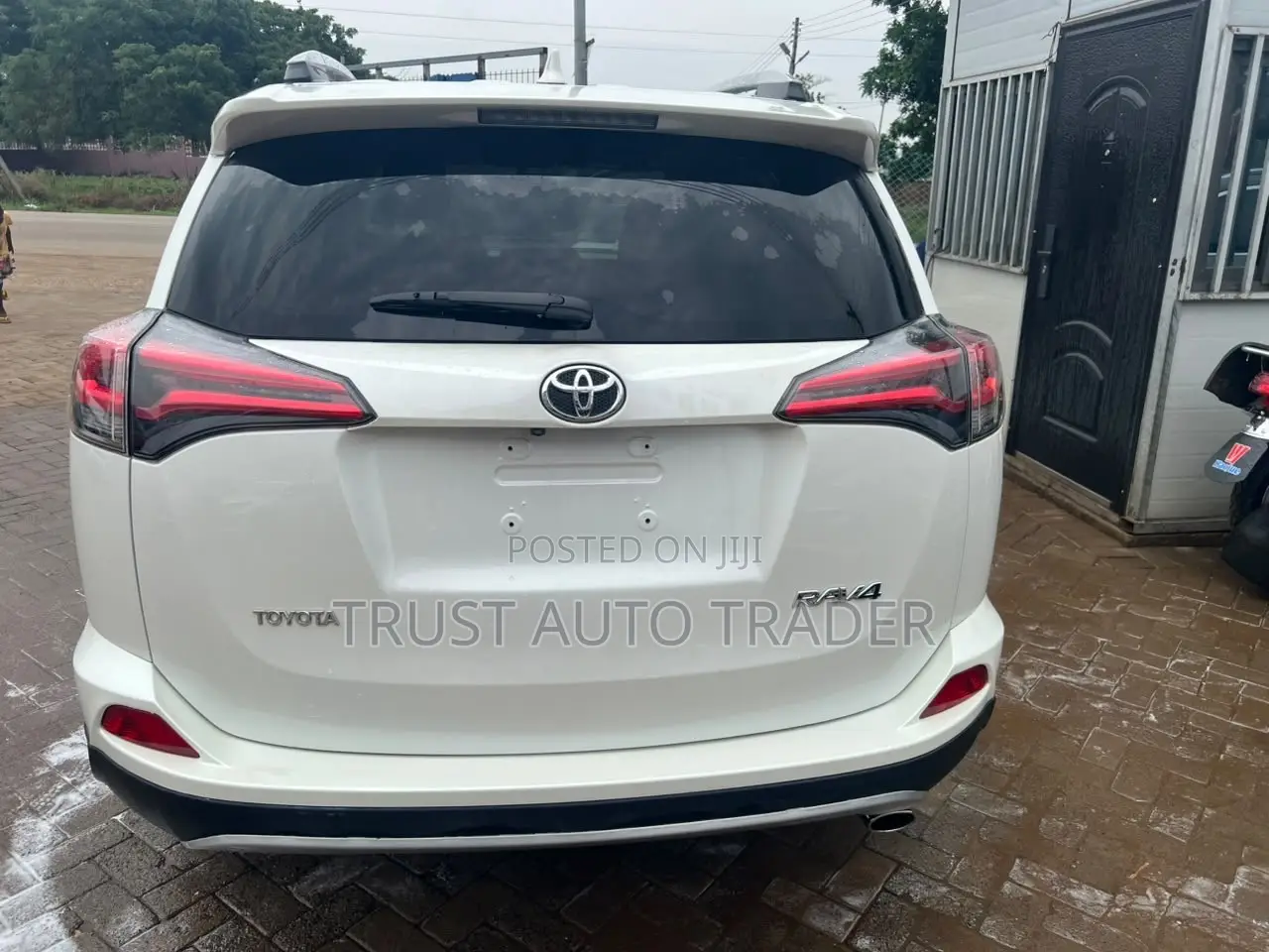 Toyota RAV4 2018 White